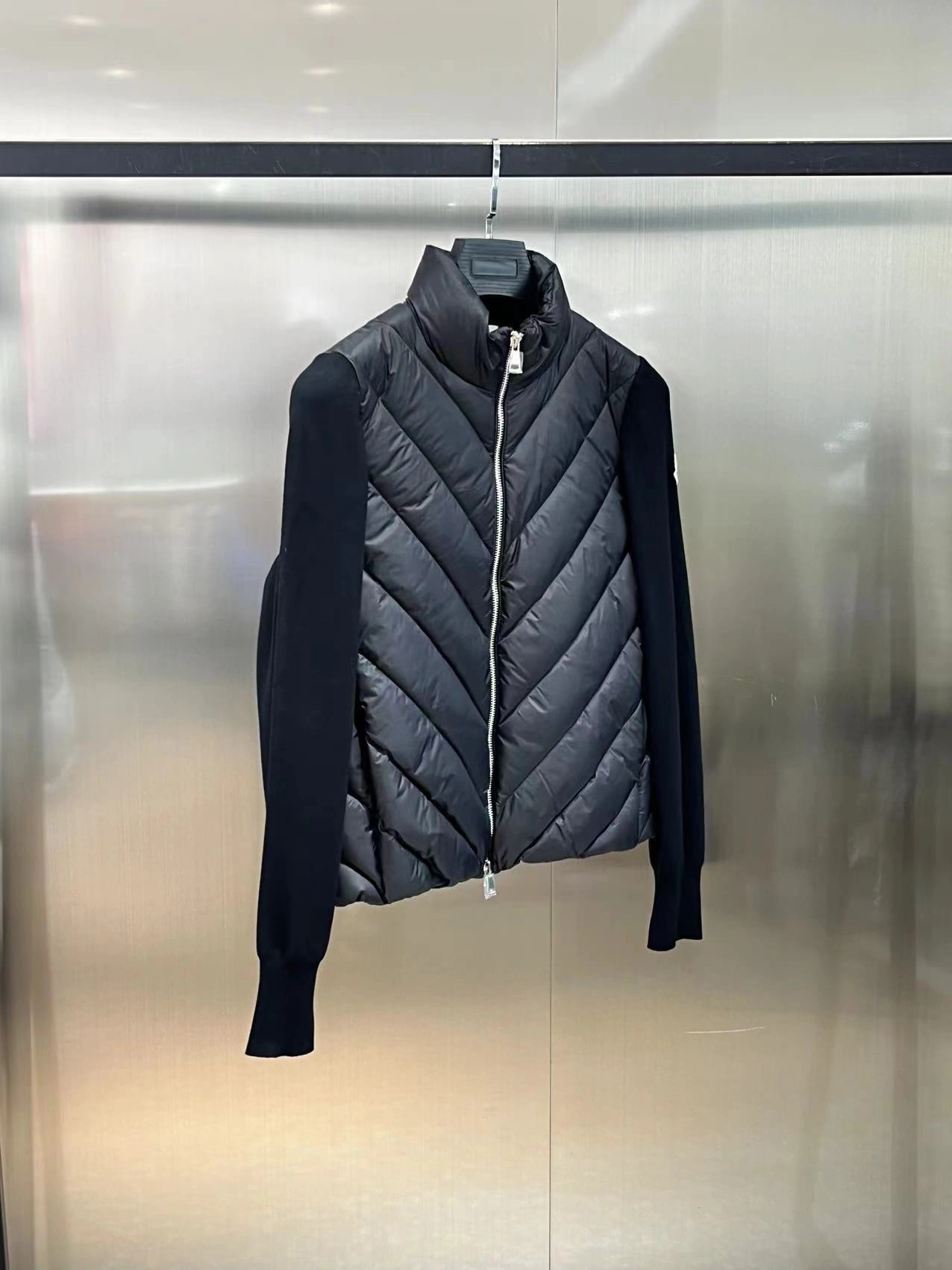 Durable Moncler Down Jackets 145517