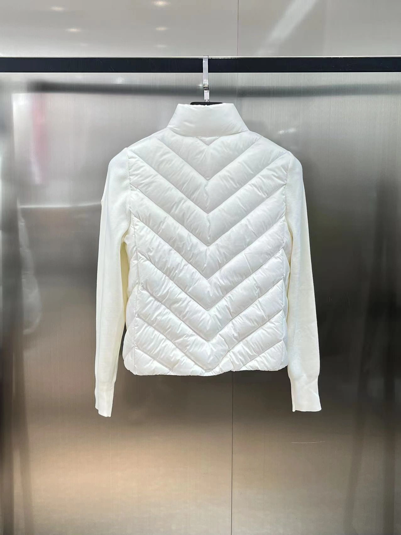 Moncler Down Jackets Timeless 145514