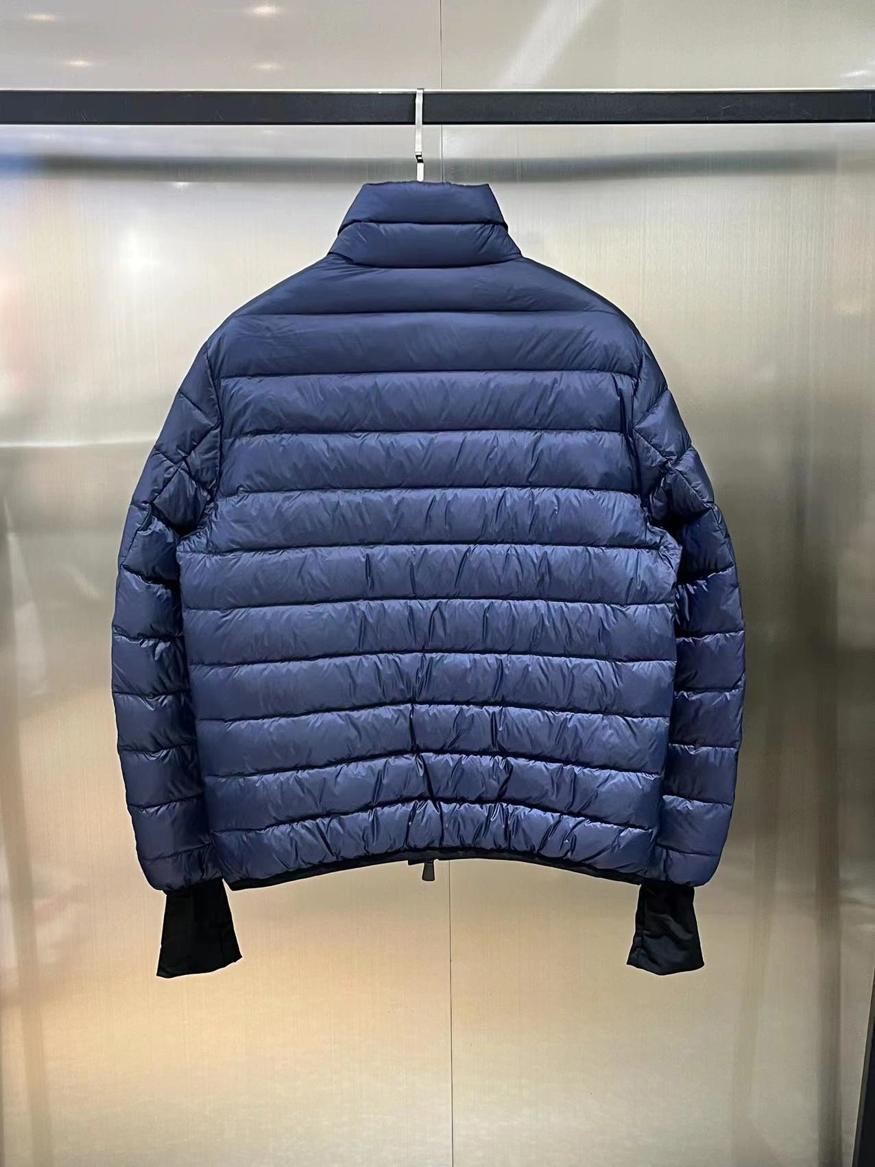 Moncler Down Jackets ComfortFit 145510