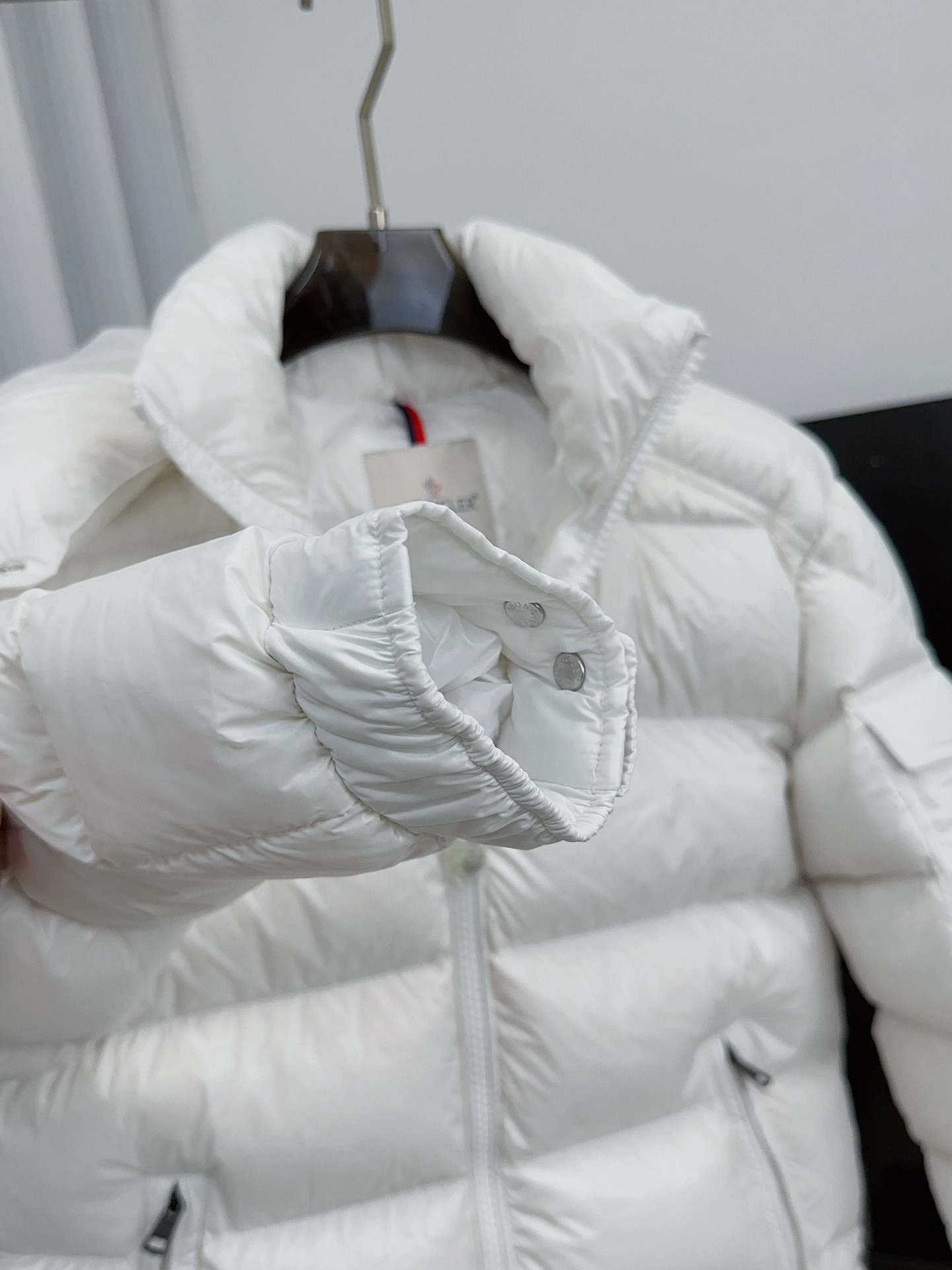 Moncler Down Jackets Snug 145509