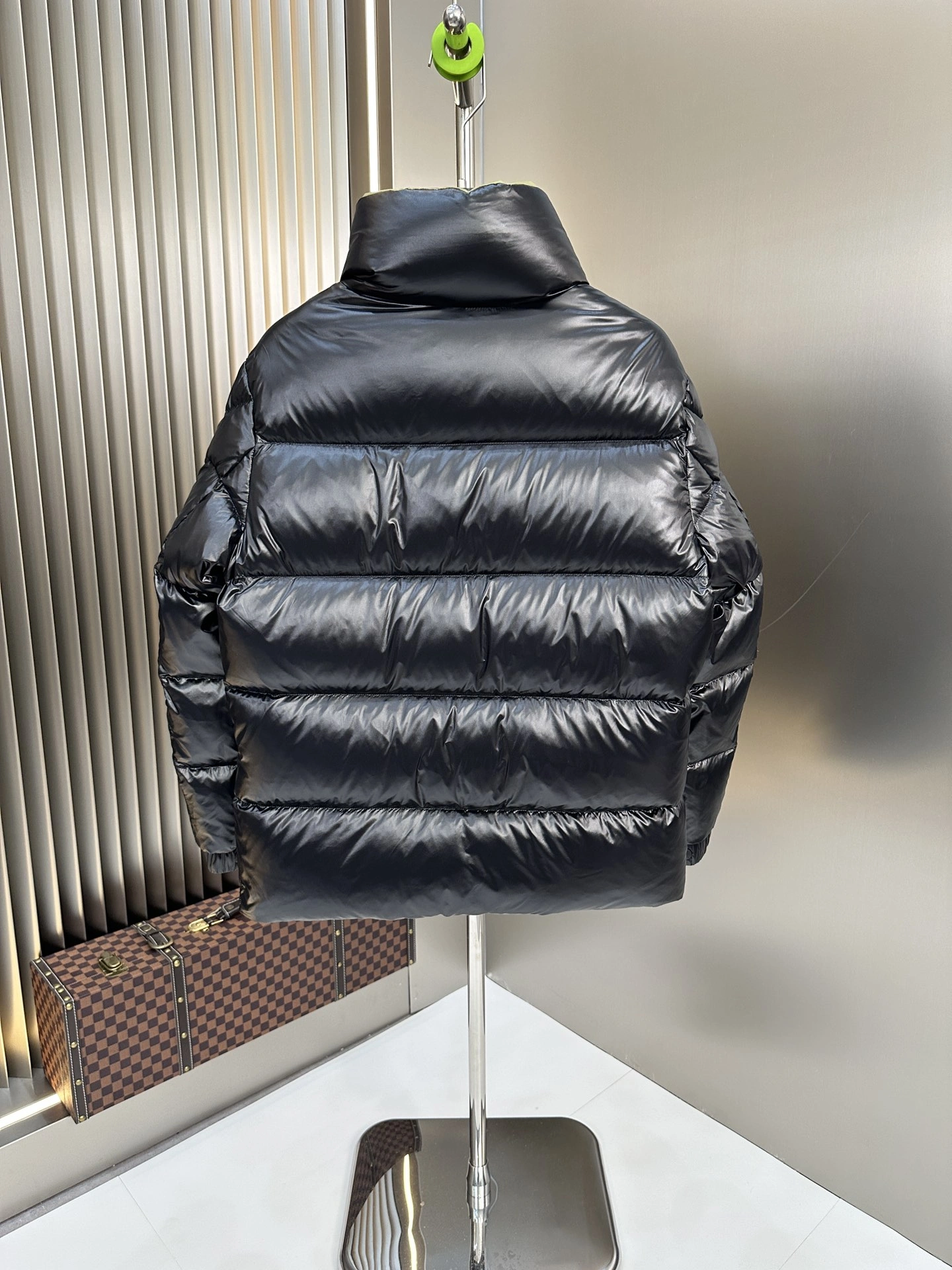Moncler Down Jackets Bright 145491