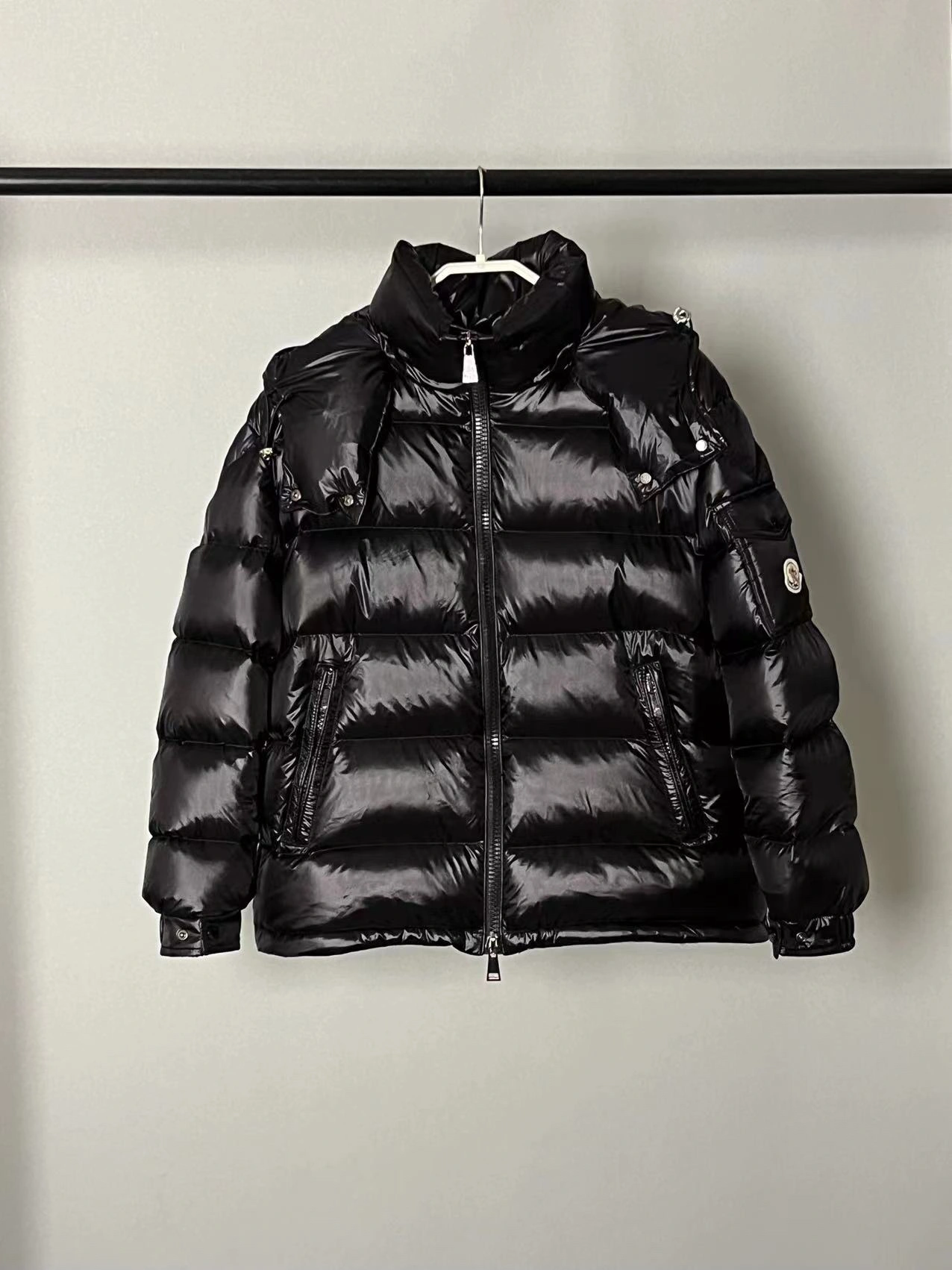 Moncler Down Jackets WellDesigned 145483