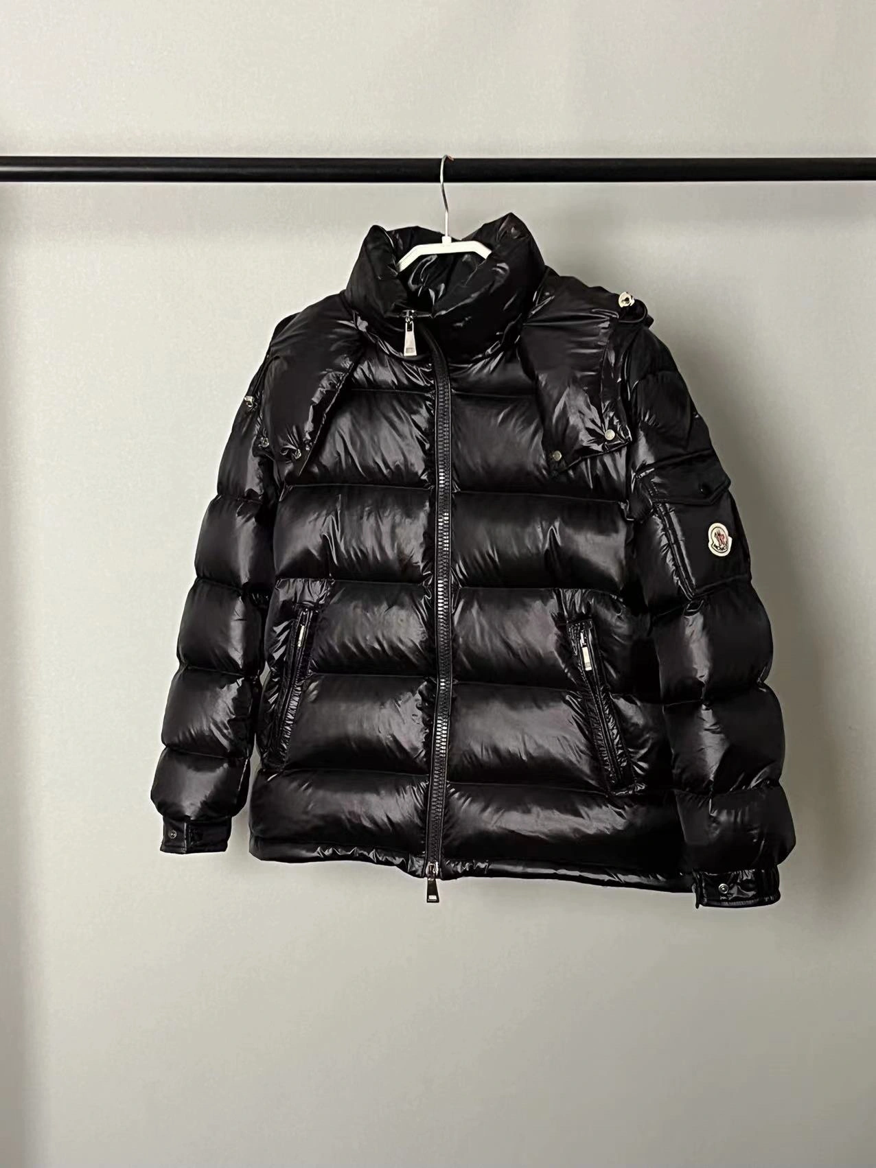 Moncler Down Jackets WellDesigned 145483