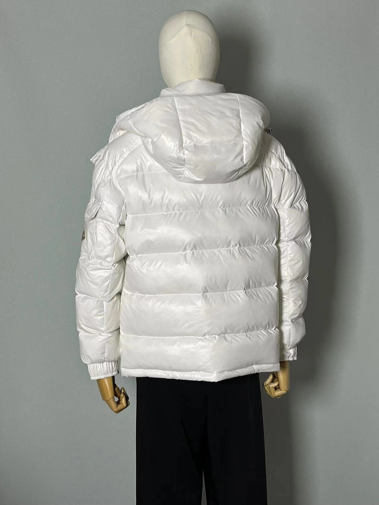 Fashionable Moncler Down Jackets 145492