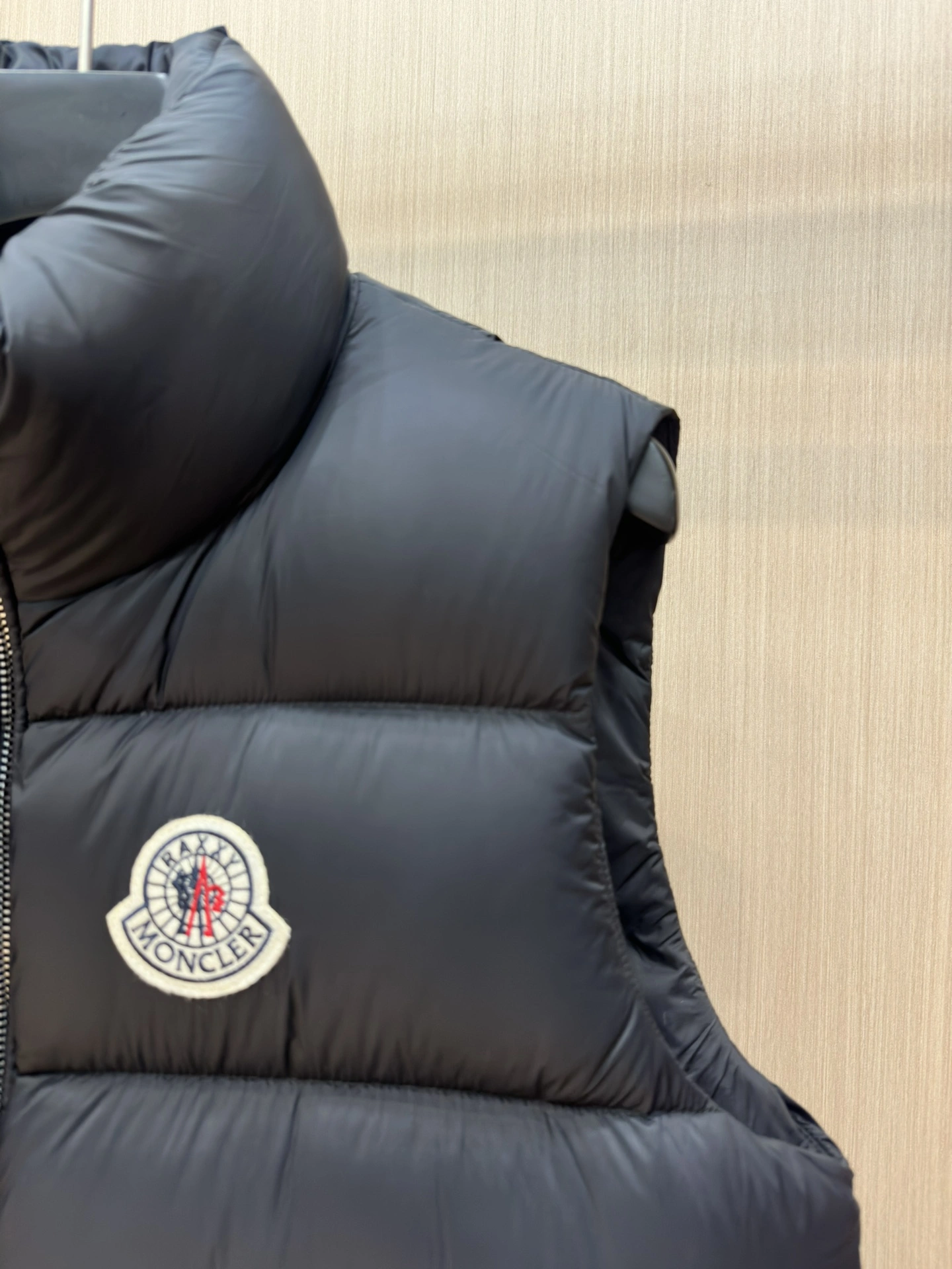 Bright Moncler Down Jackets 145484