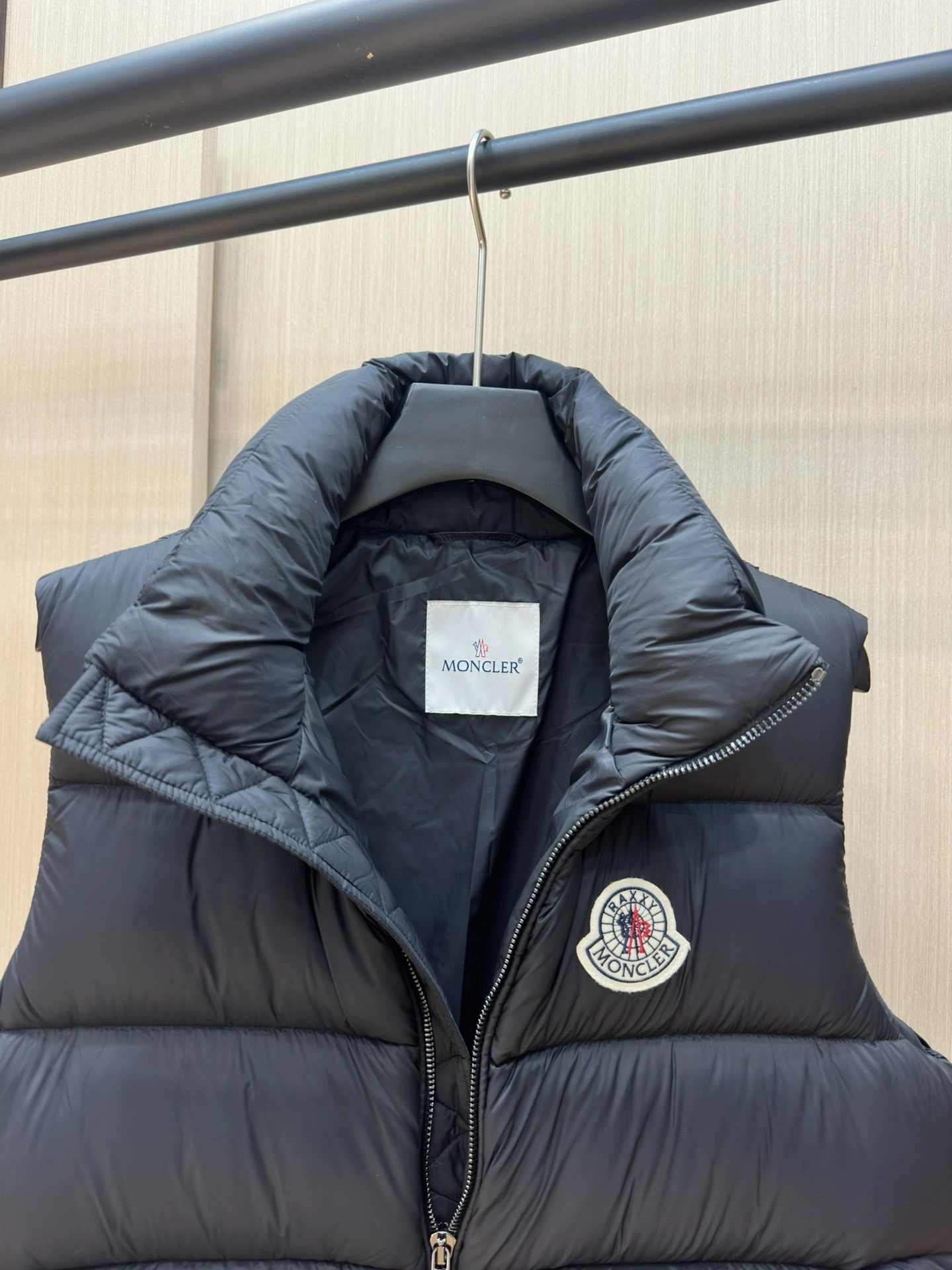 Bright Moncler Down Jackets 145484