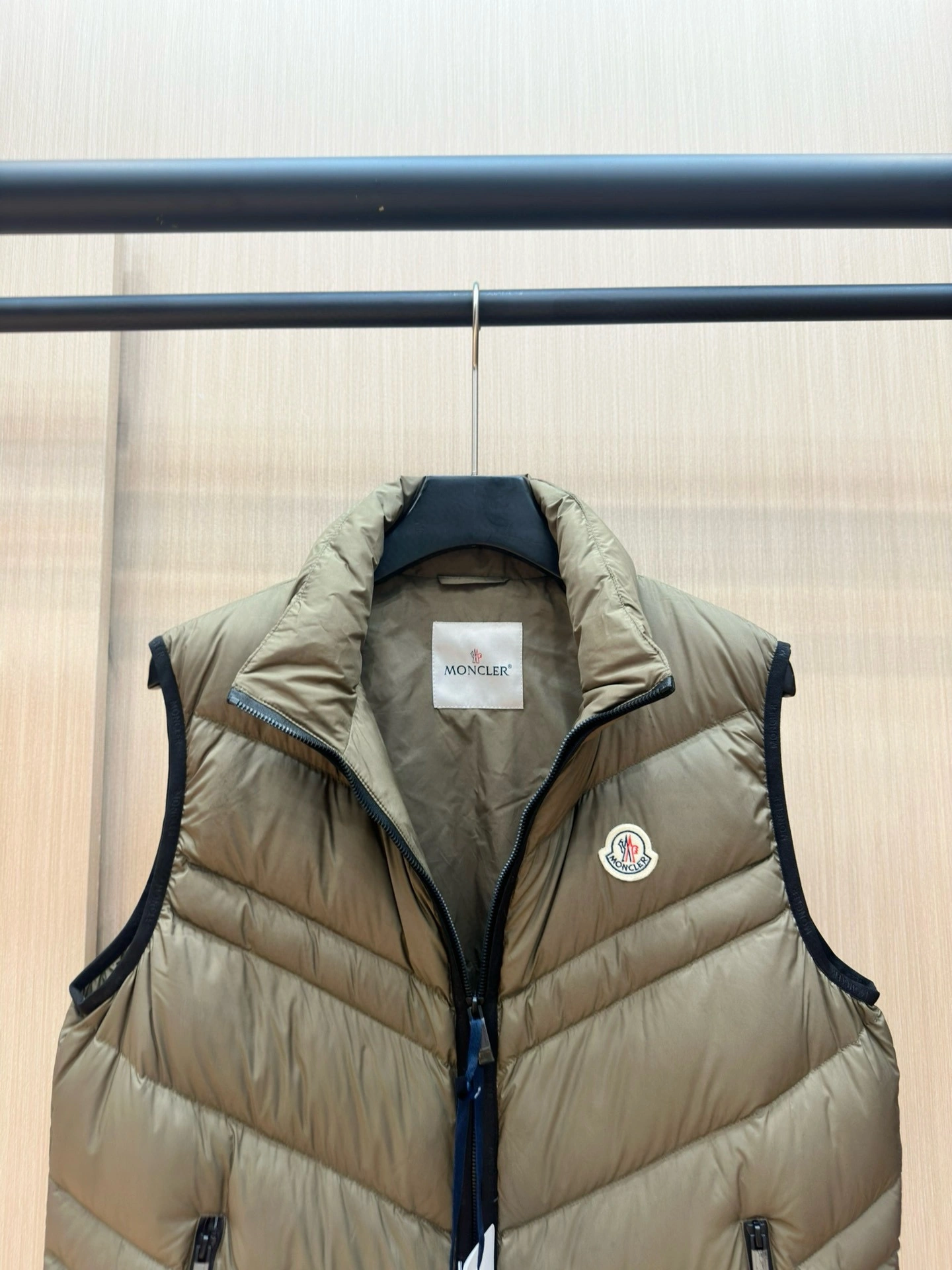 WellDesigned Moncler Down Jackets 145508