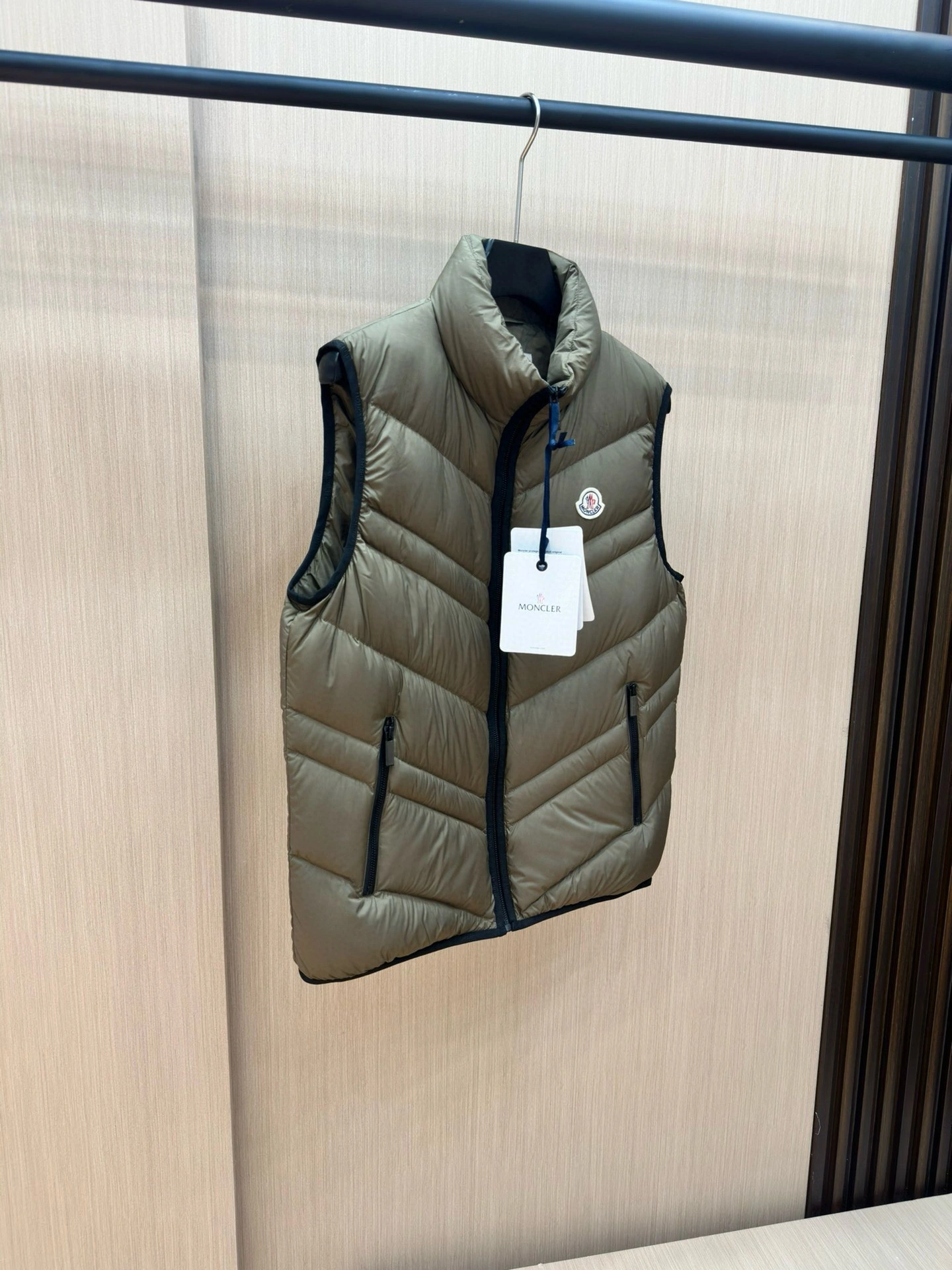WellDesigned Moncler Down Jackets 145508