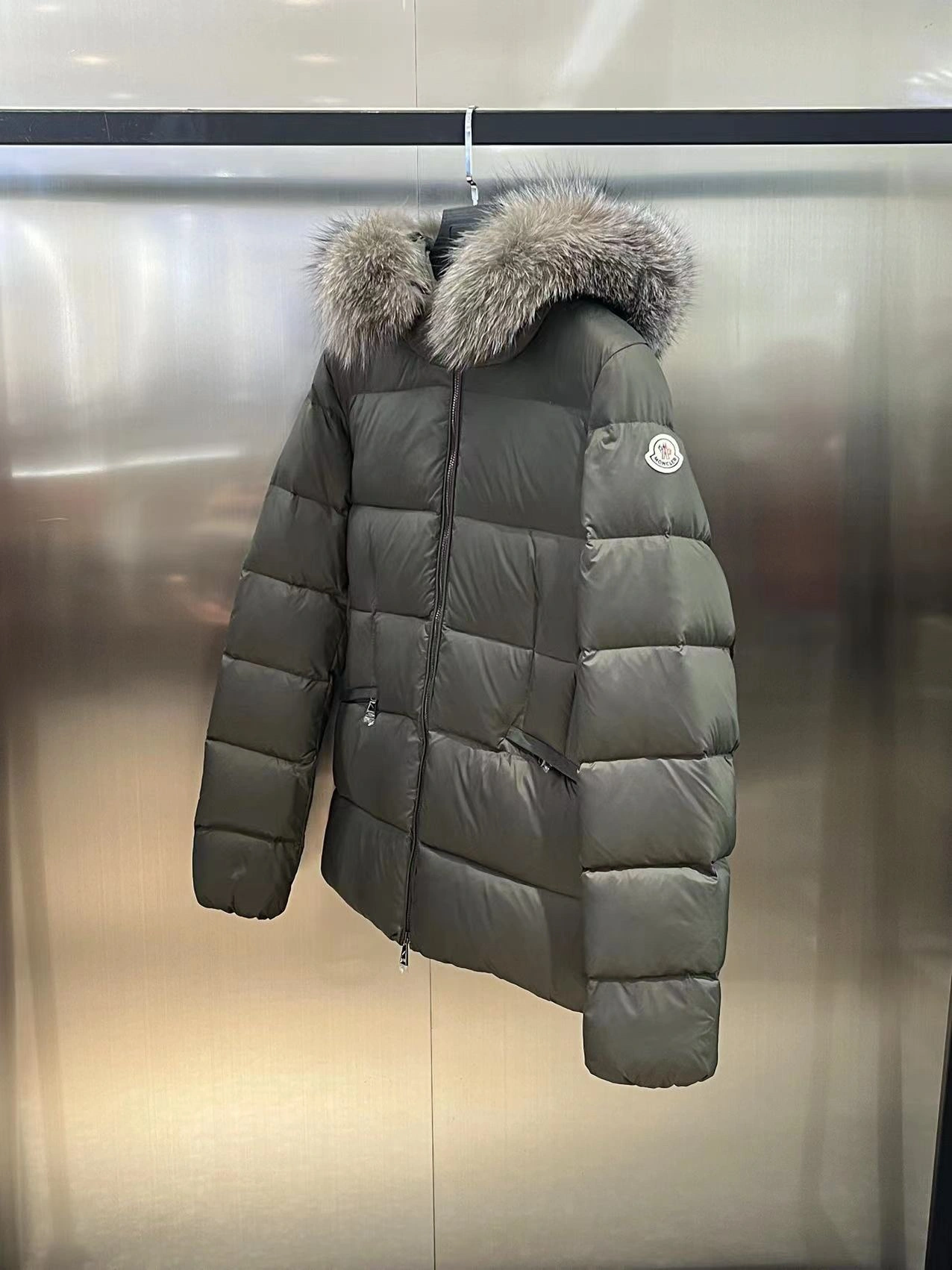 Moncler Down Jackets Colorful 145496