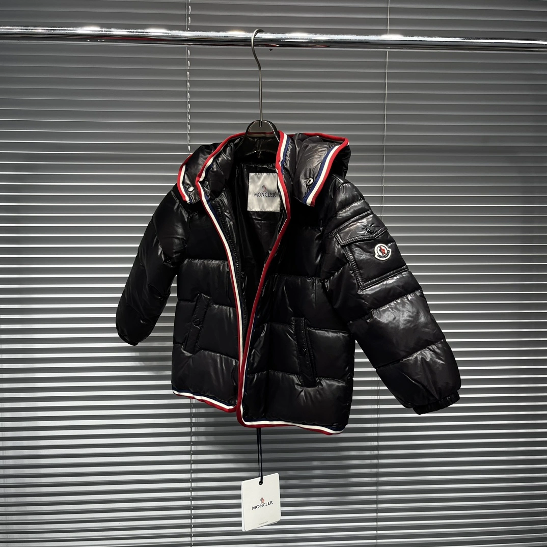 Seasonal Moncler Down Jackets 145485