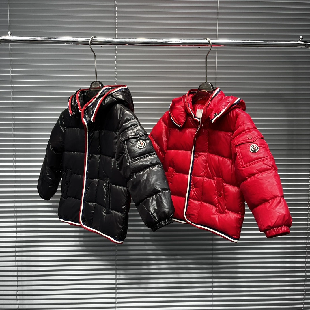 Seasonal Moncler Down Jackets 145485