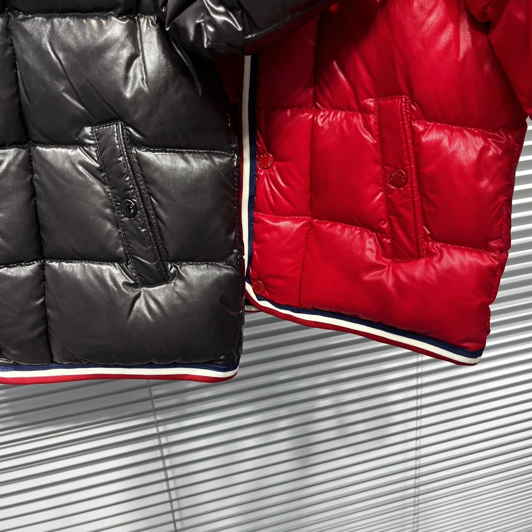 Moncler Down Jackets Stylish 145502