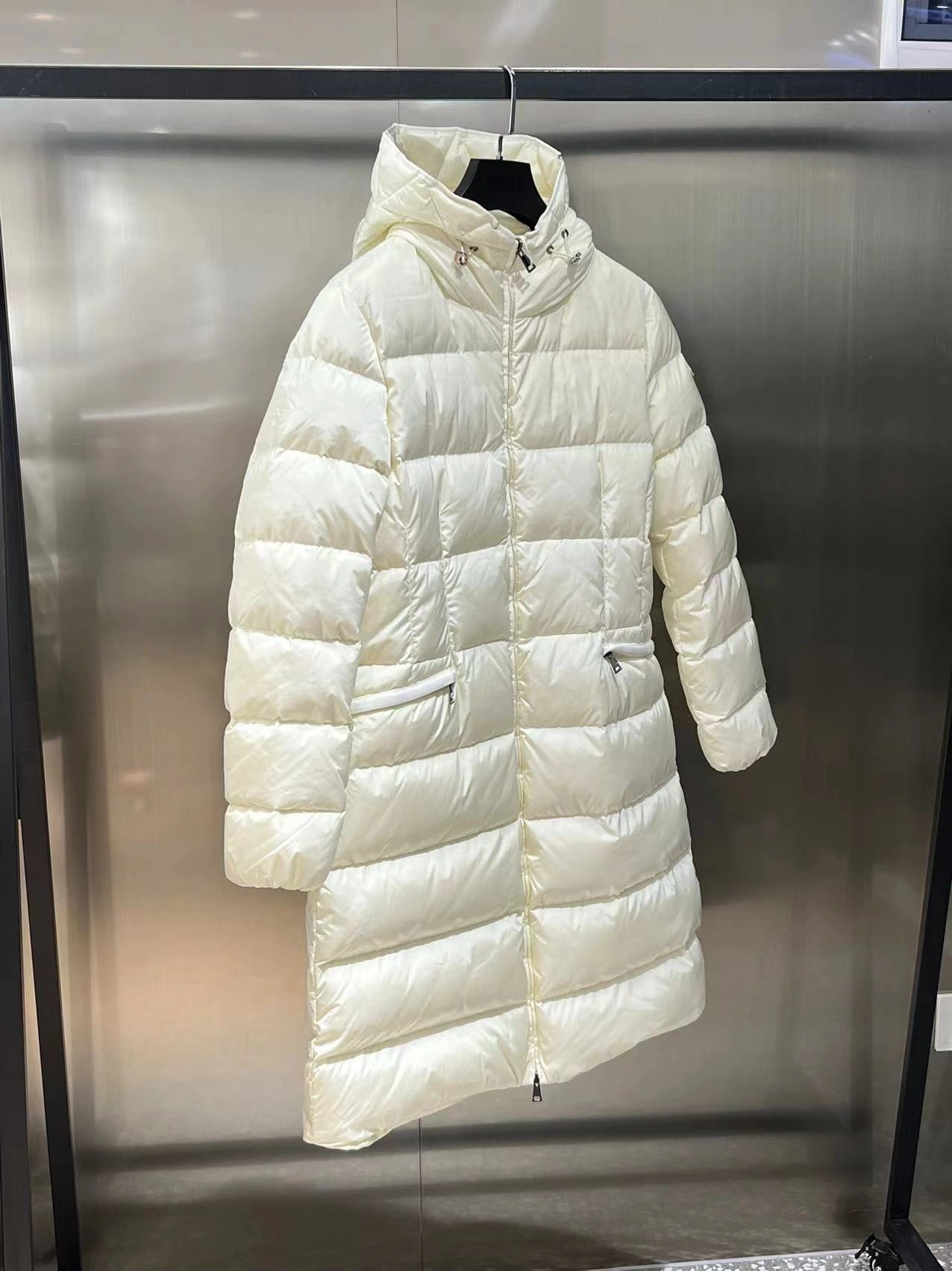 Moncler Down Jackets Stretchable 145495