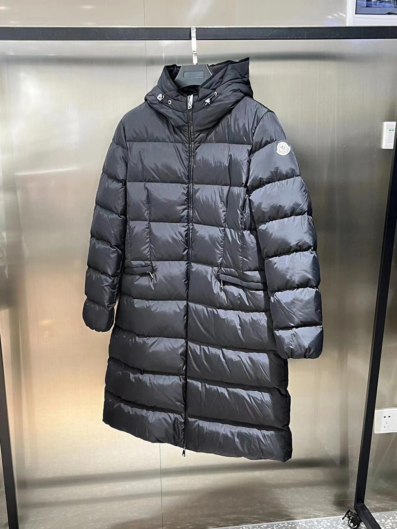 Moncler Down Jackets Seasonal 145501