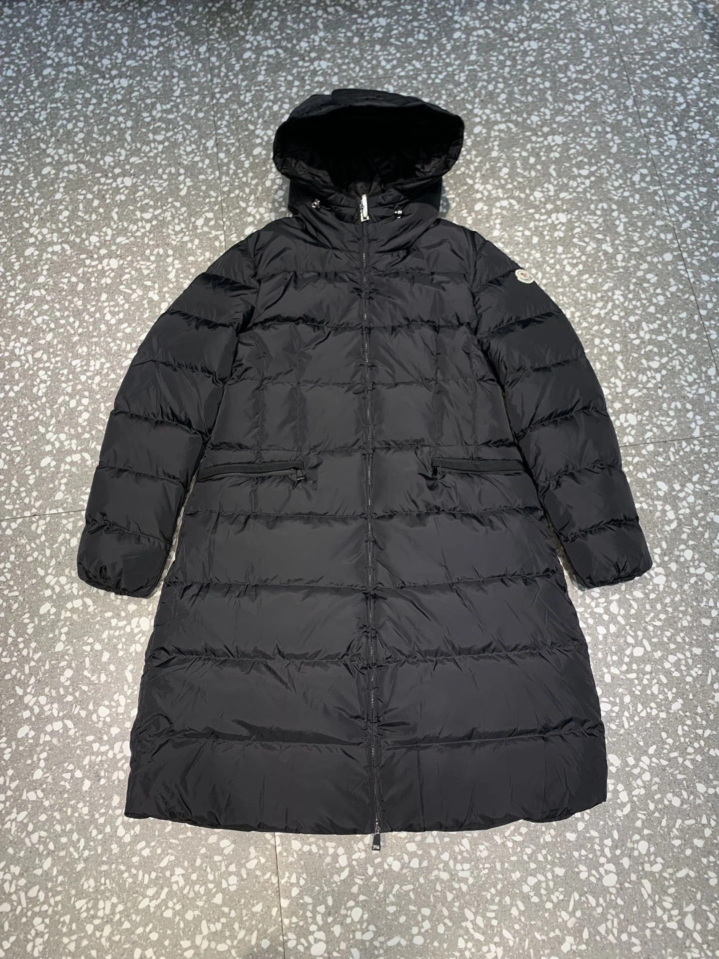 Moncler Down Jackets Seasonal 145501