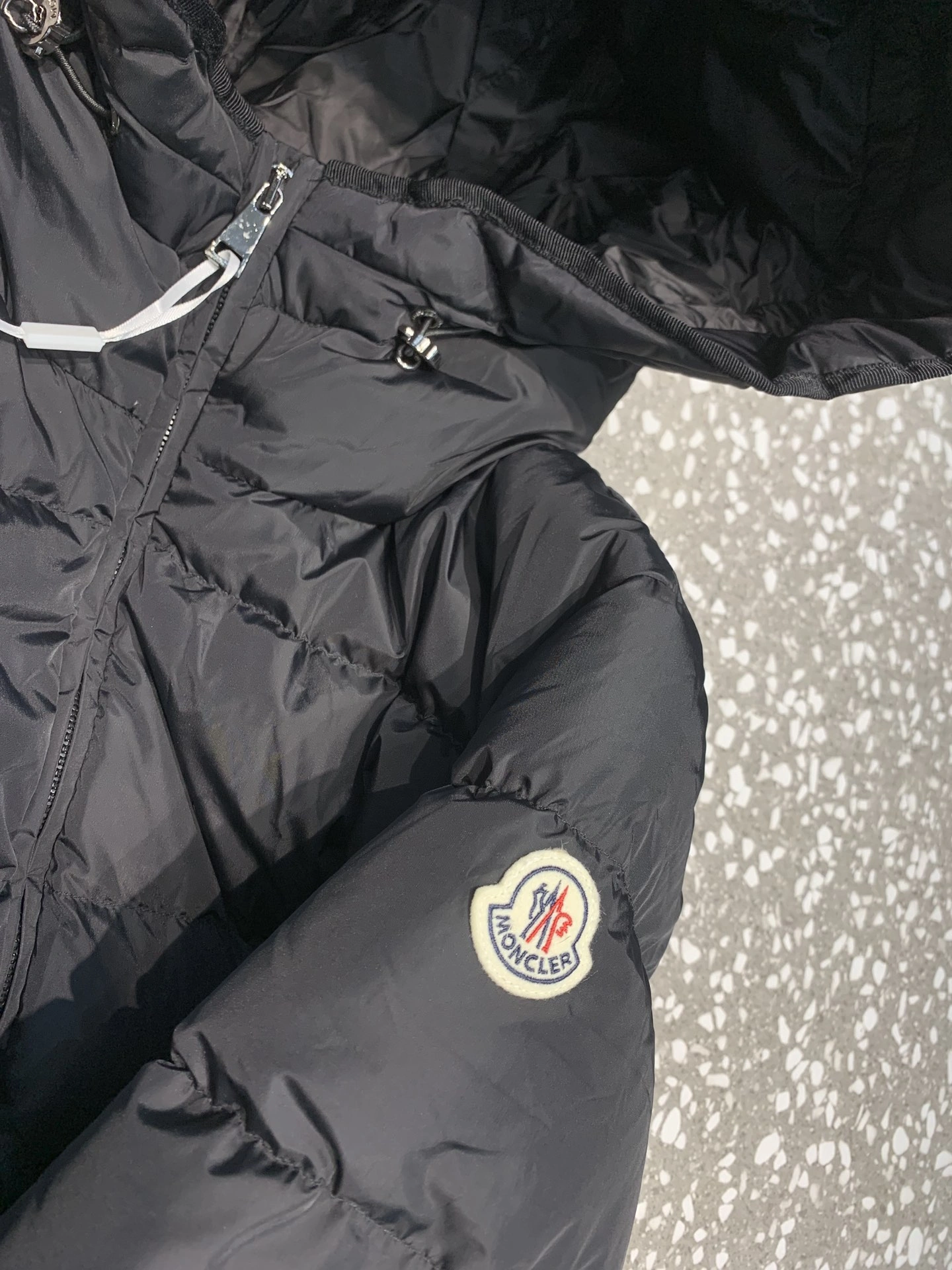 Moncler Down Jackets Seasonal 145501