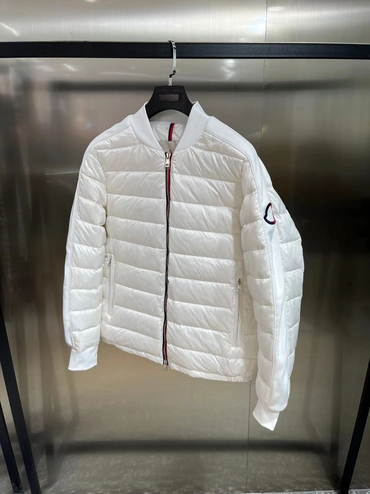 WaterResistant Moncler Down Jackets 145479