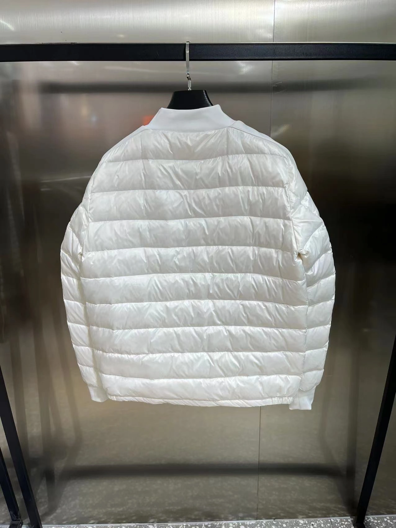 WaterResistant Moncler Down Jackets 145479