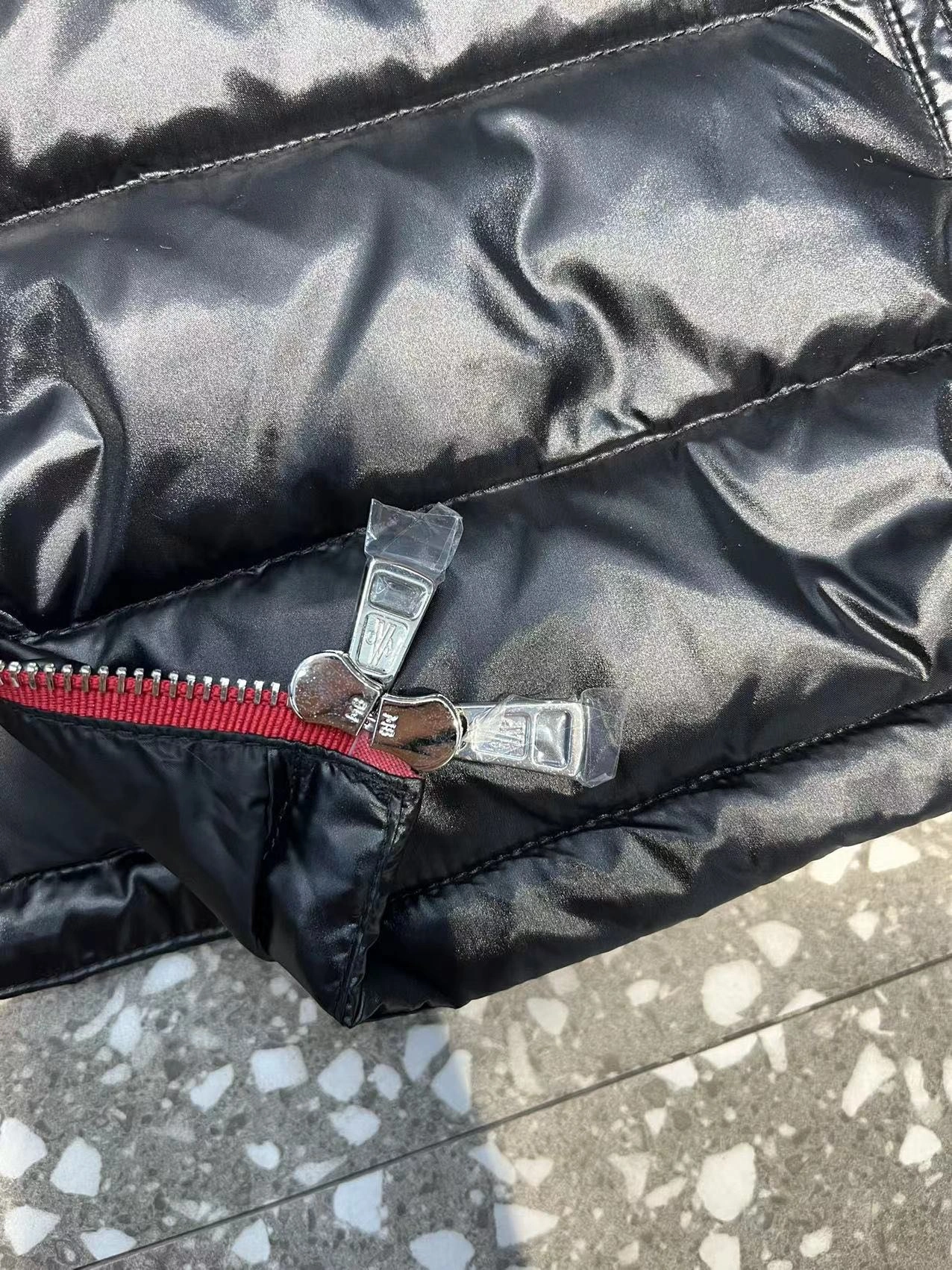 Fashionable Moncler Down Jackets 145486
