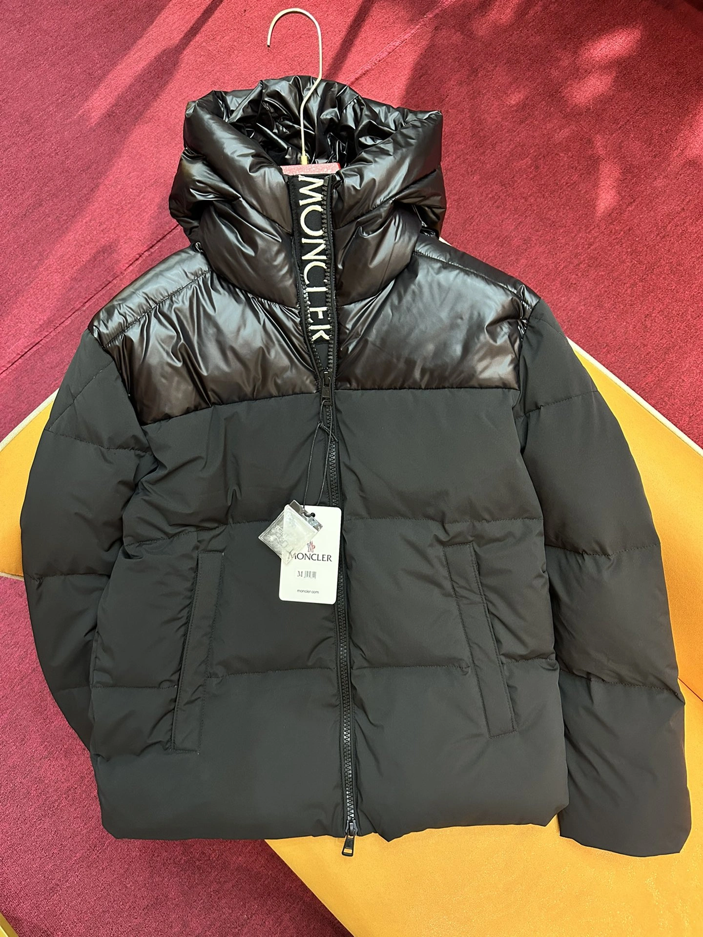 Breathable Moncler Down Jackets 145499