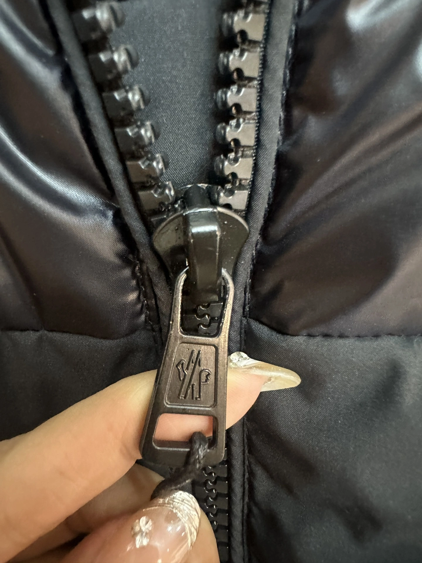 Breathable Moncler Down Jackets 145499