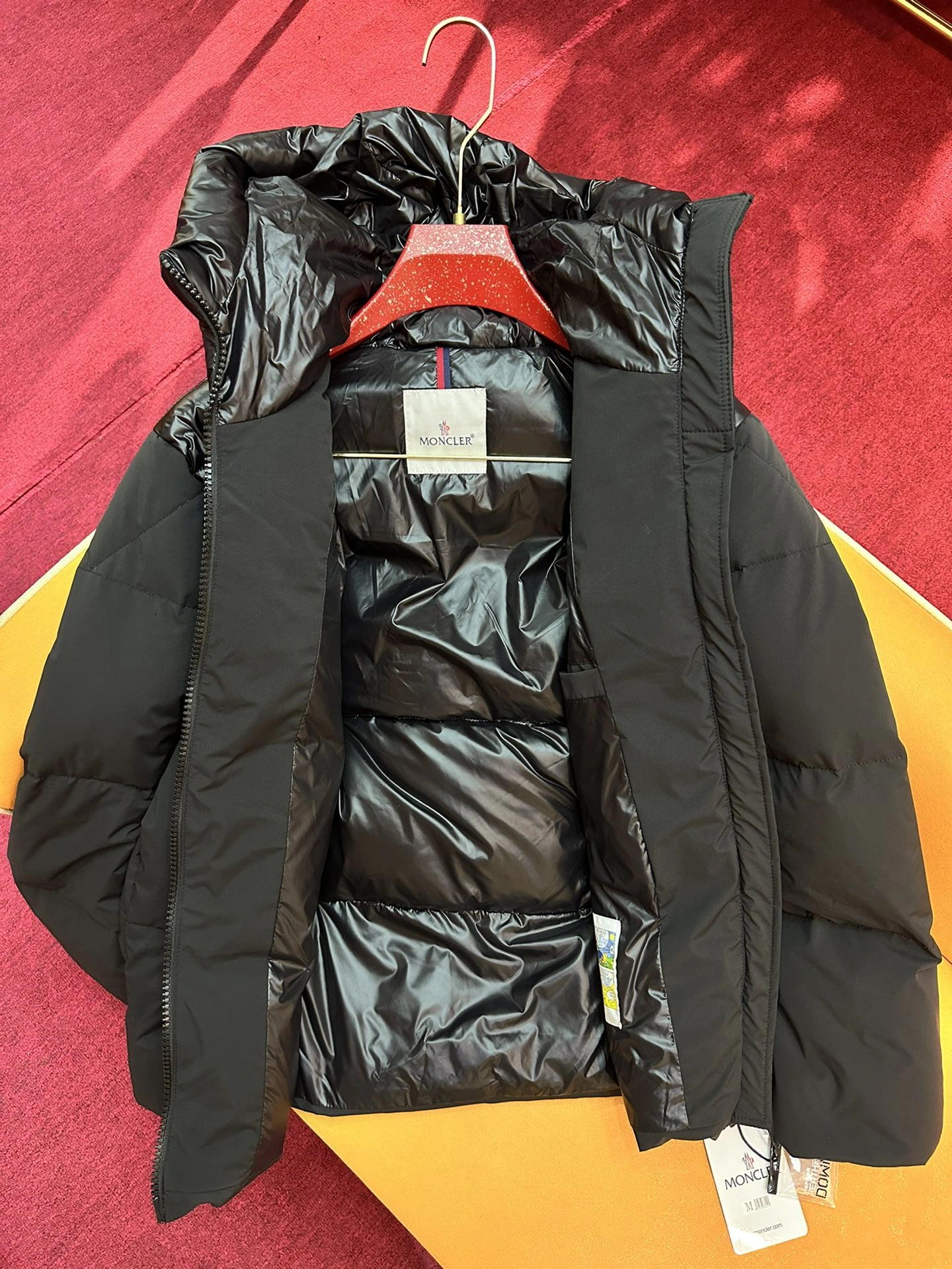 Breathable Moncler Down Jackets 145499