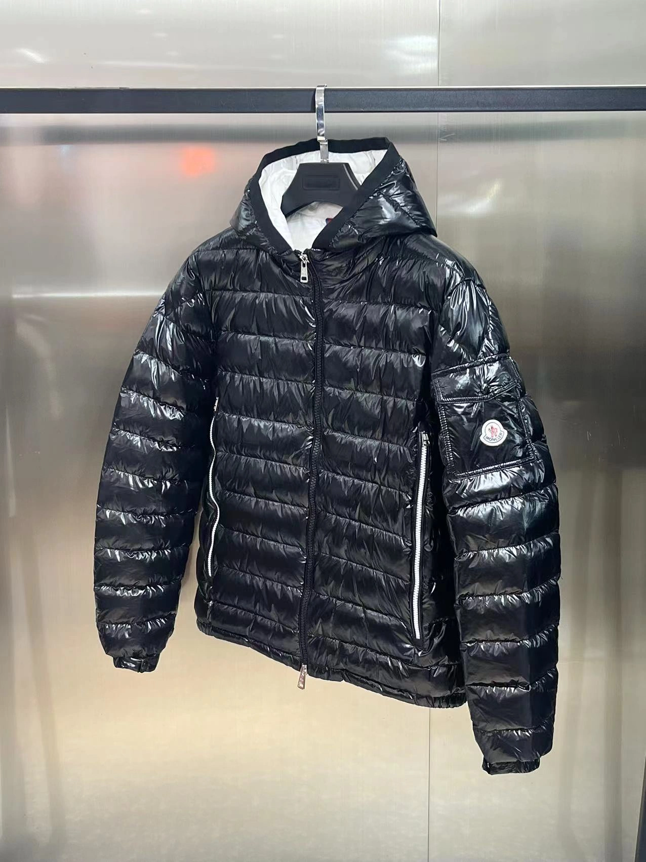 Moncler Down Jackets OdorResistant 145490