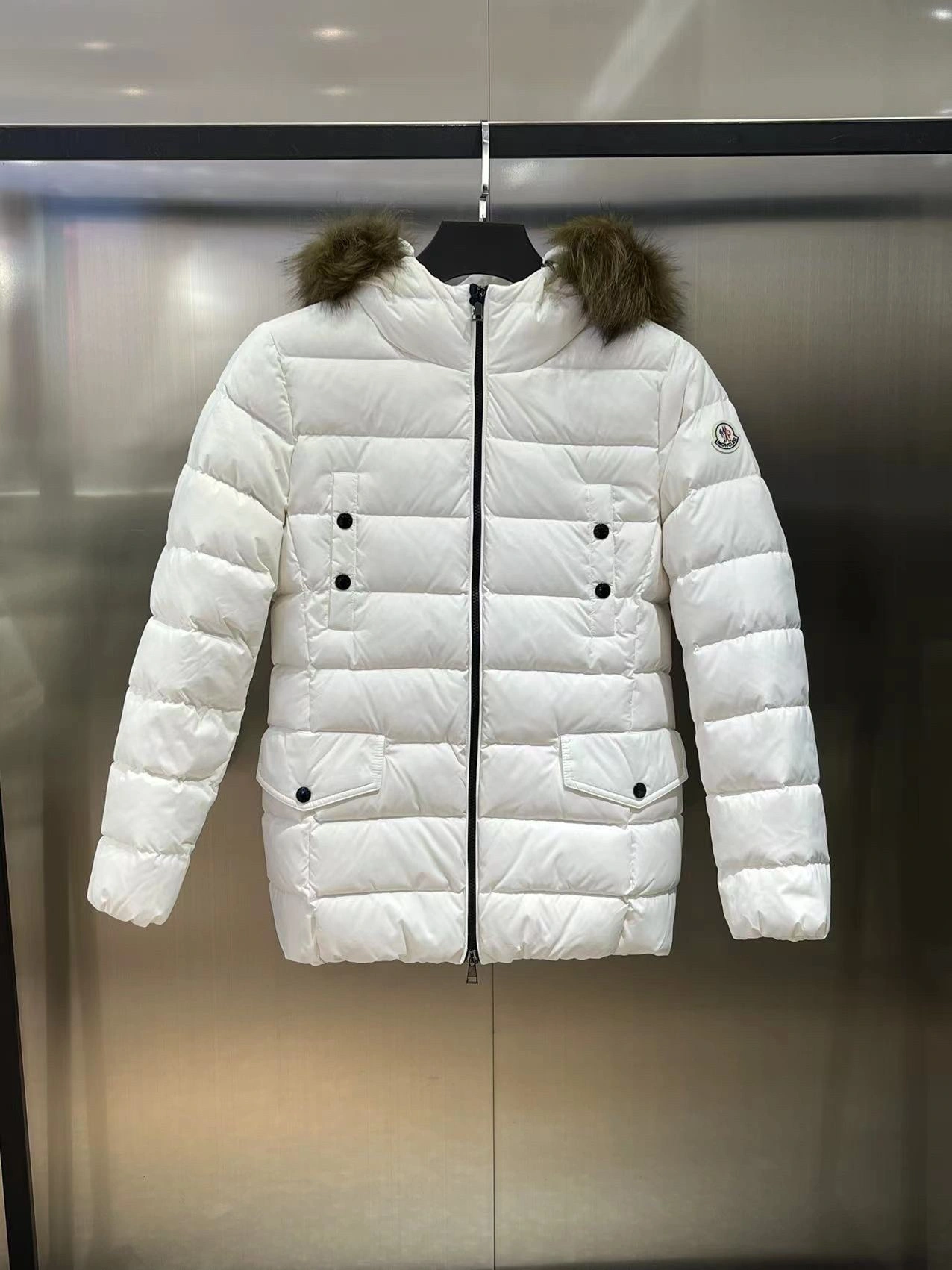 Sophisticated Moncler Down Jackets 145478