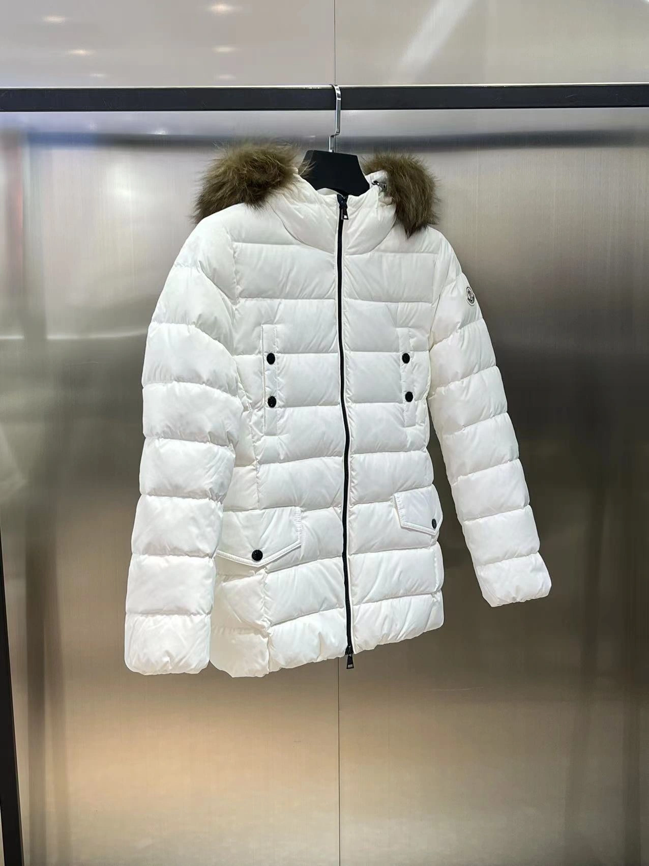 Sophisticated Moncler Down Jackets 145478