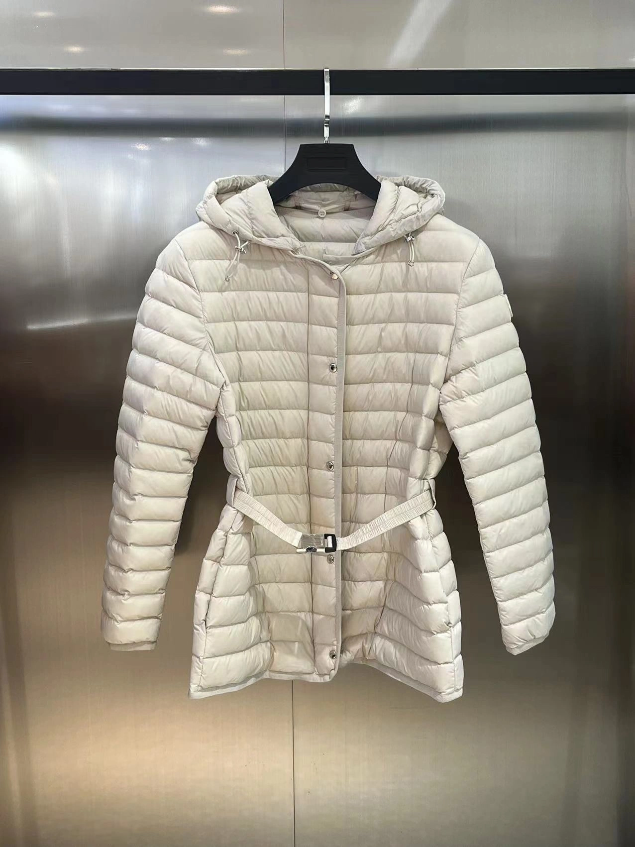Bold Moncler Down Jackets 145474
