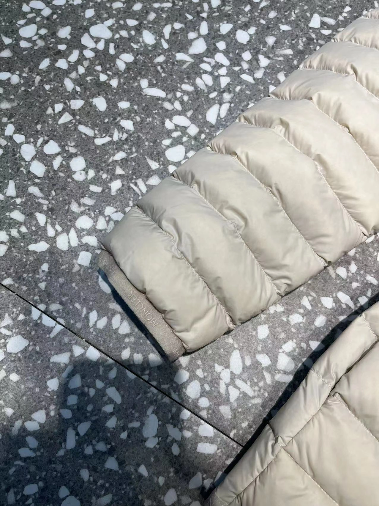Bold Moncler Down Jackets 145474