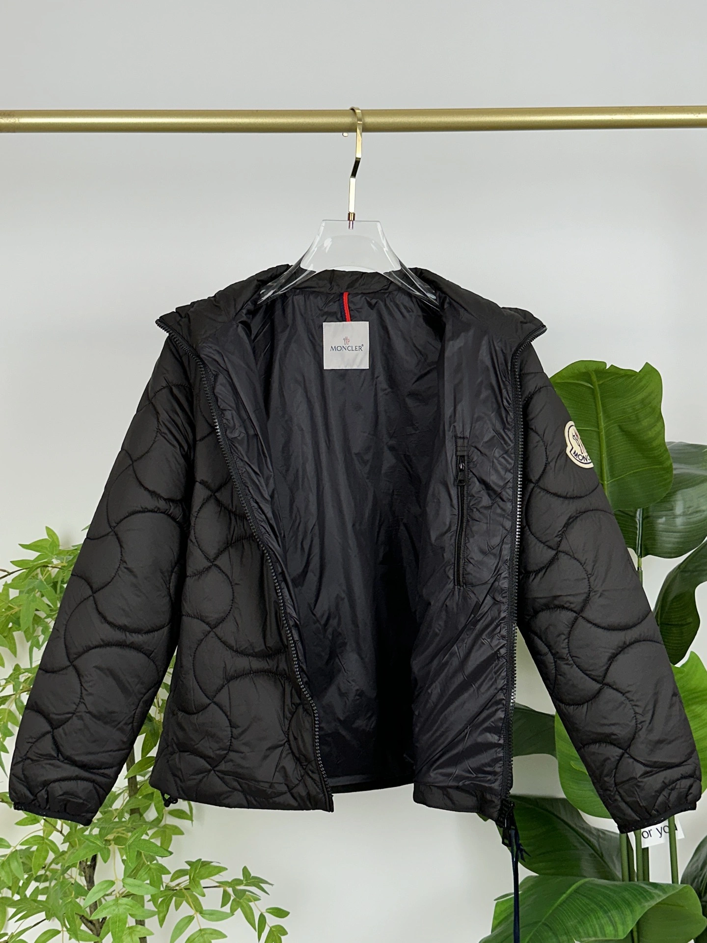 Casual Moncler Down Jackets 145469