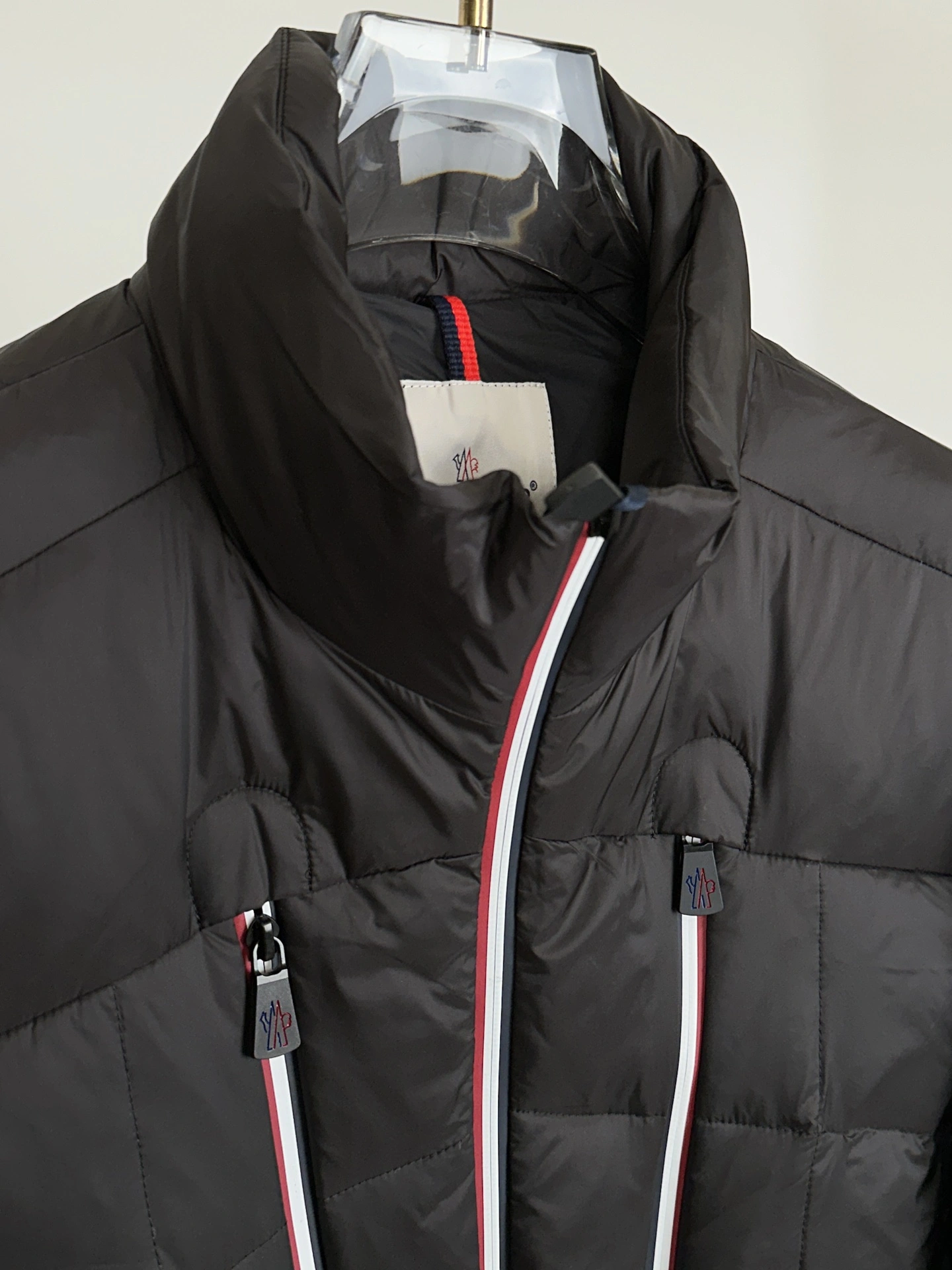 Moncler Down Jackets FlexibleFit 145461
