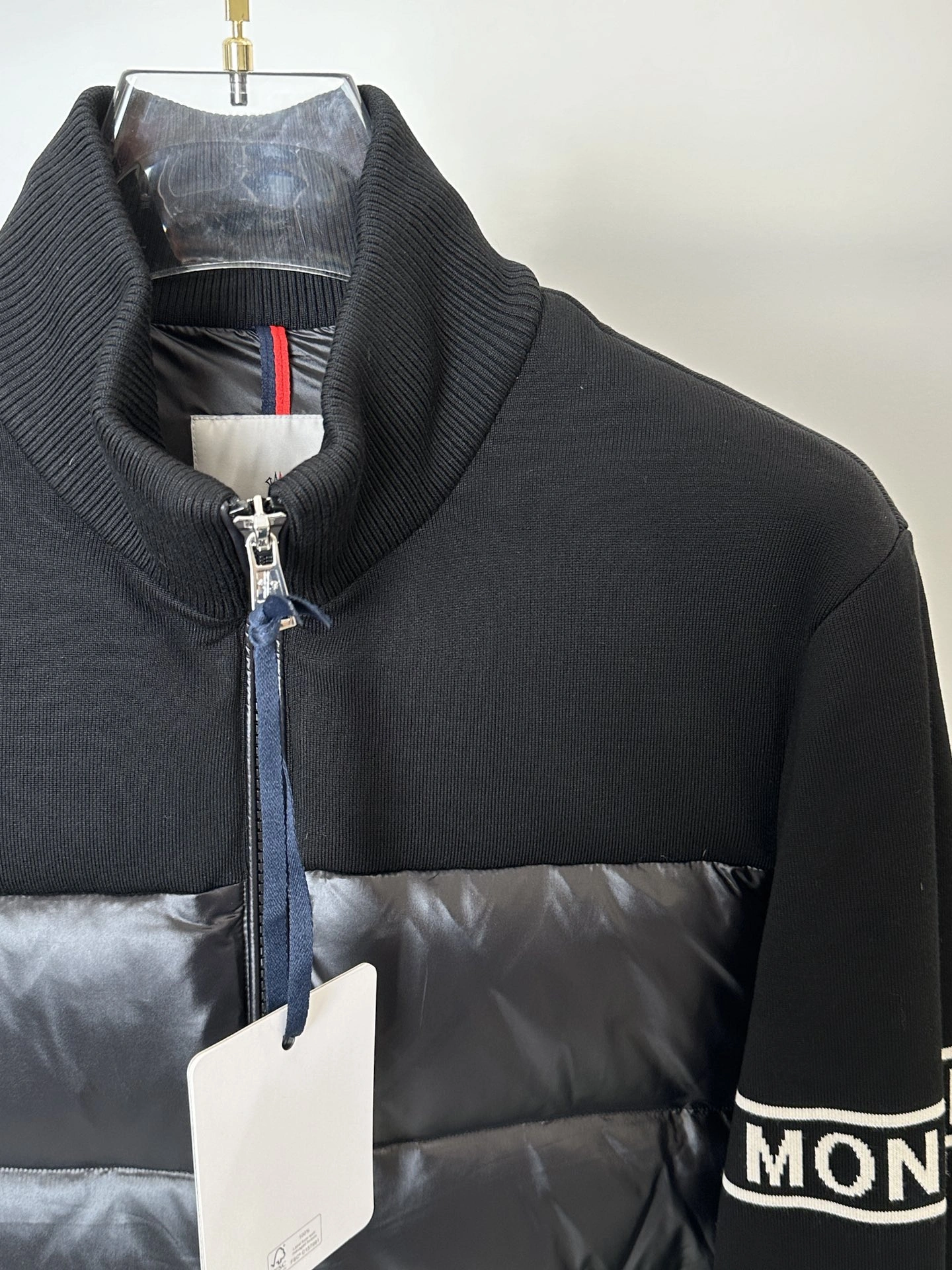 Affordable Moncler Down Jackets 145467