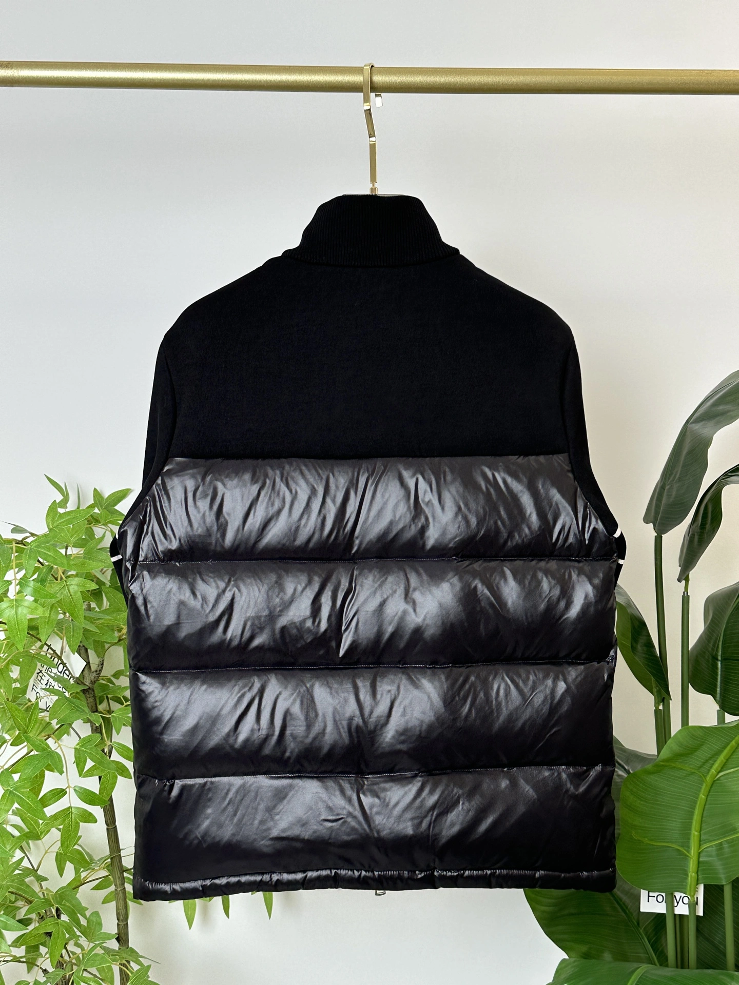 Affordable Moncler Down Jackets 145467