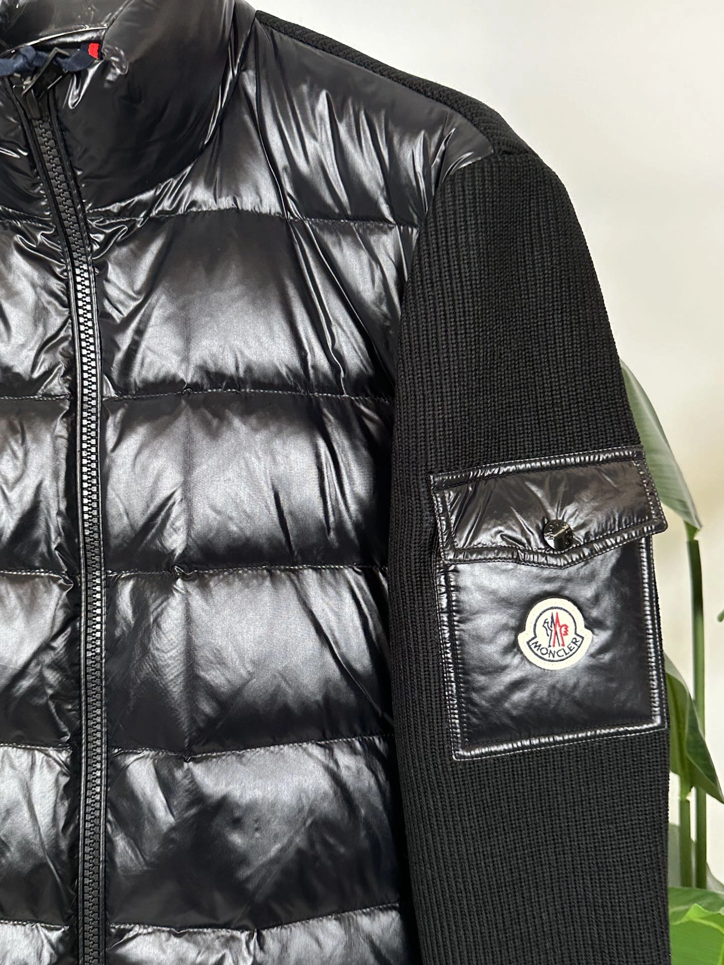 Moncler Down Jackets MultiPurpose 145470