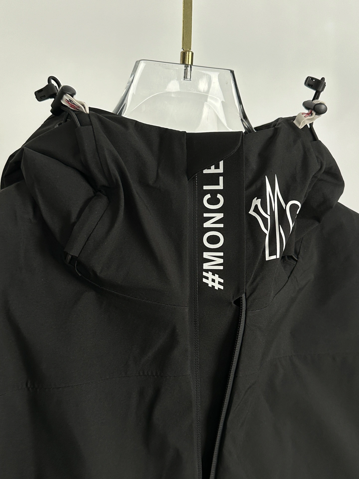 Chic Moncler Down Jackets 145453
