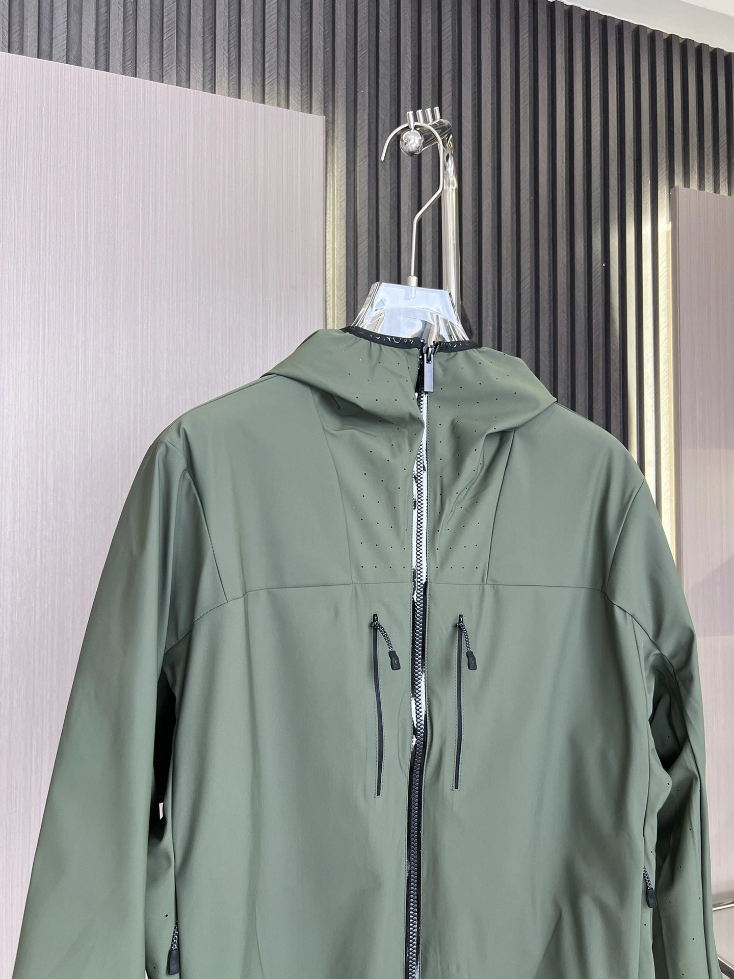 Bold Moncler Down Jackets 145463