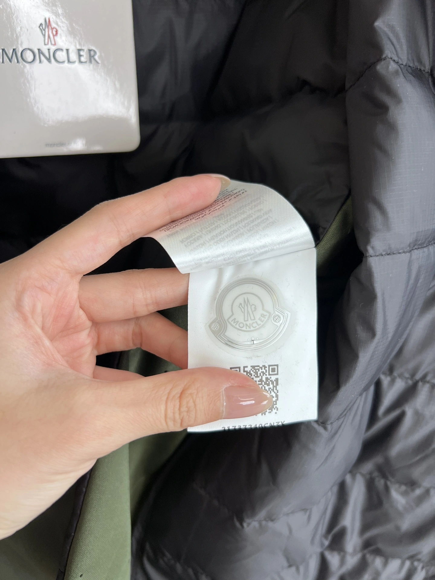 Bold Moncler Down Jackets 145463
