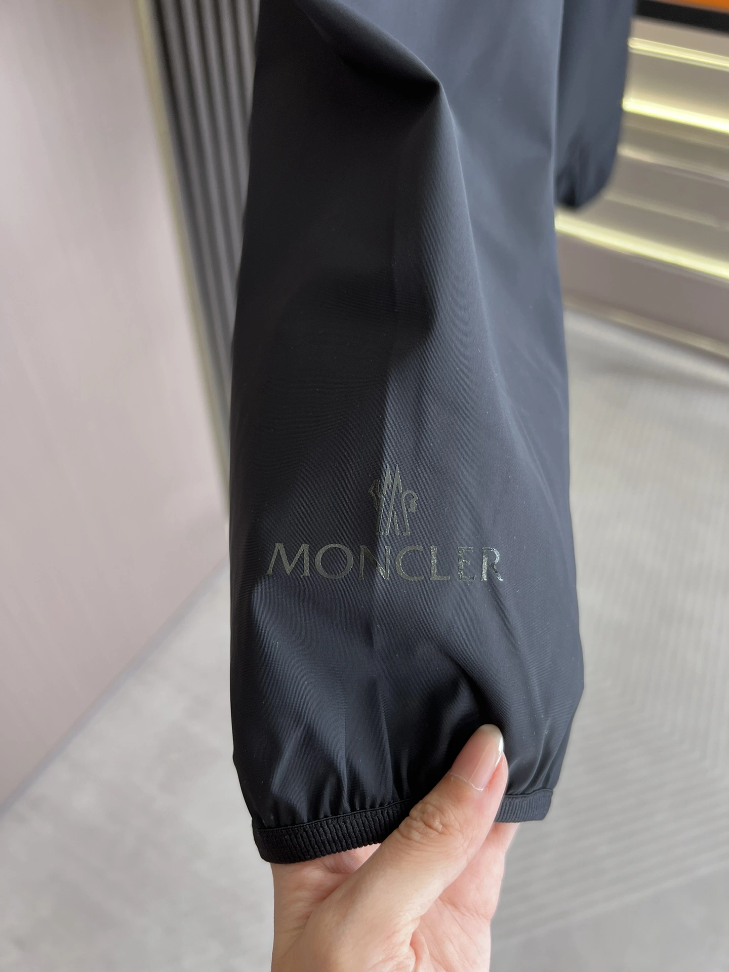 MoistureWicking Moncler Down Jackets 145466