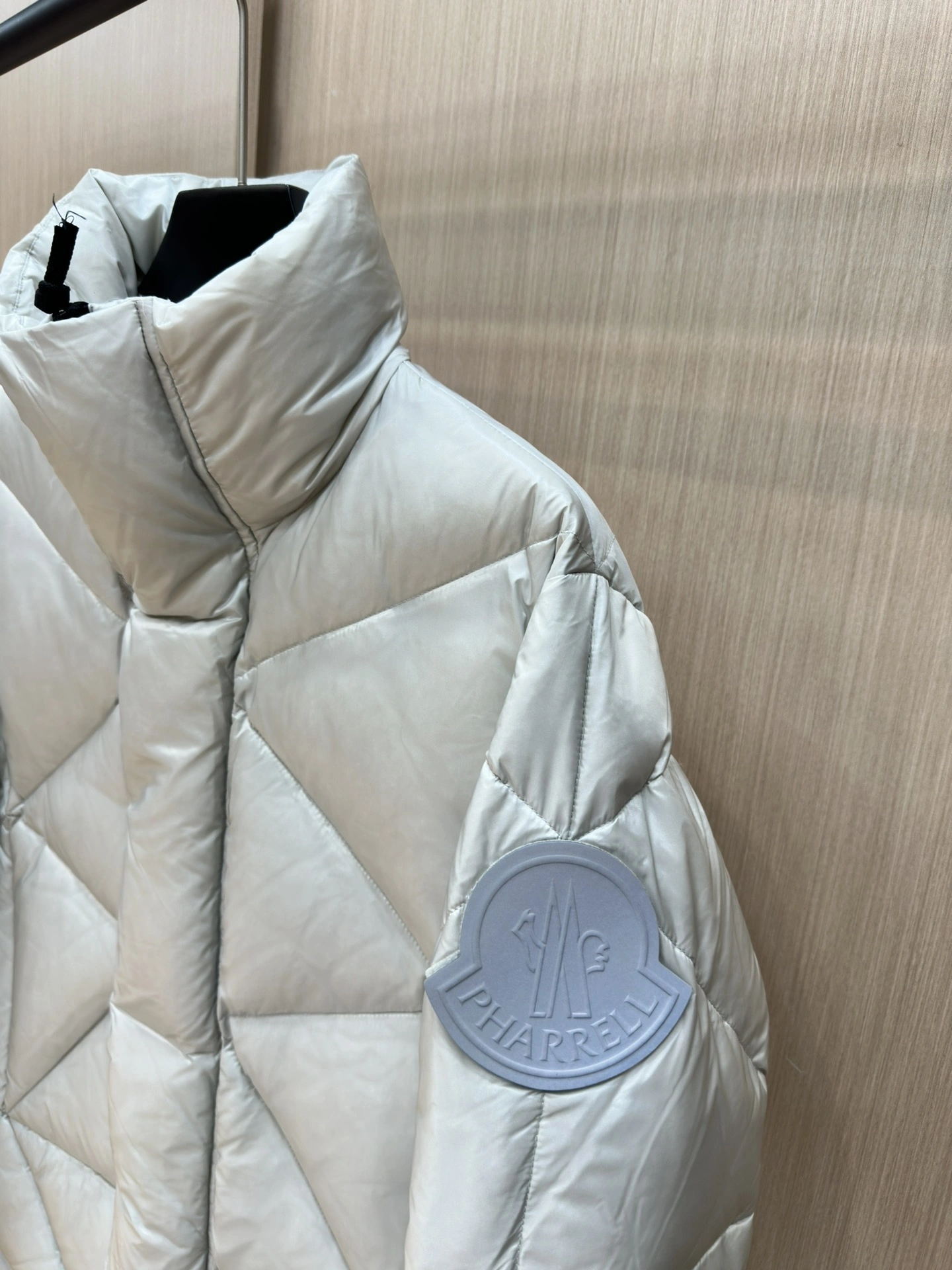 Soft Moncler Down Jackets 145454
