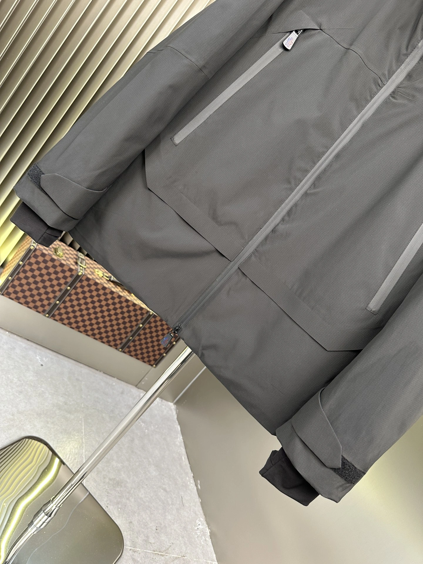 EyeCatching Moncler Down Jackets 145447