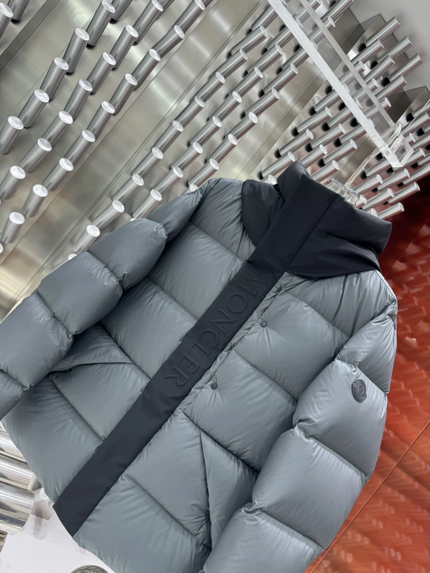 Flexible Moncler Down Jackets 145458