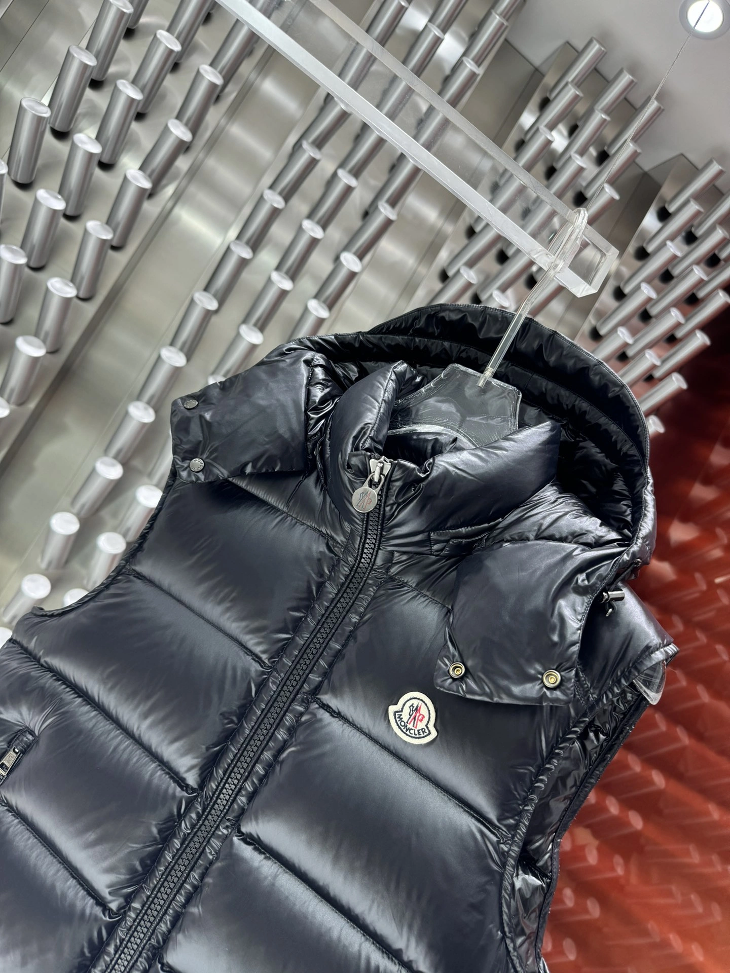 EyeCatching Moncler Down Jackets 145459