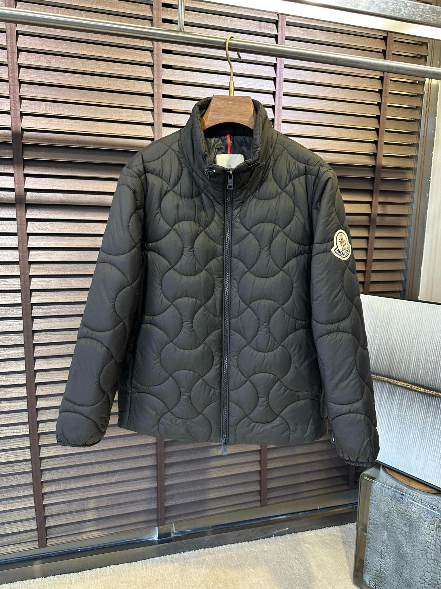 TravelReady Moncler Down Jackets 145456