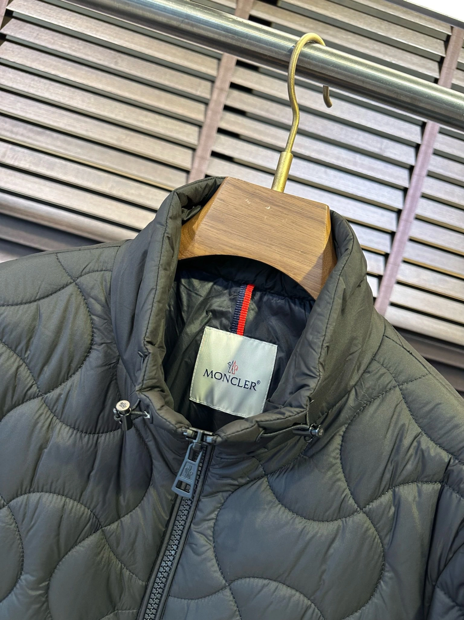 TravelReady Moncler Down Jackets 145456