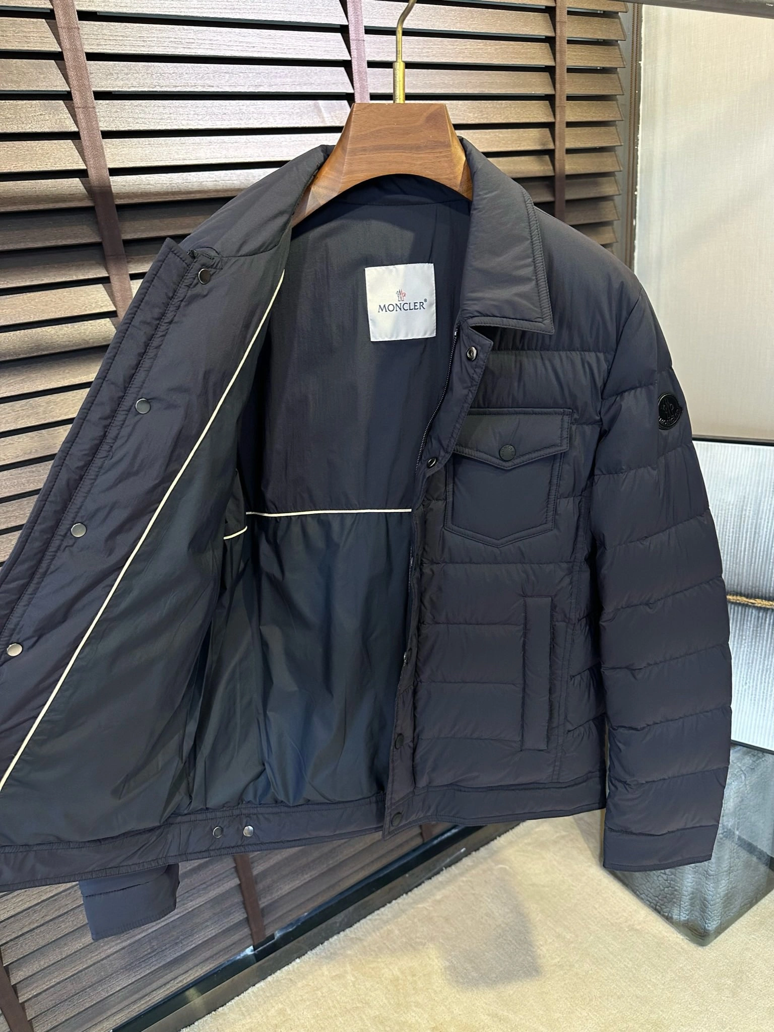 Moncler Down Jackets Stretchable 145448