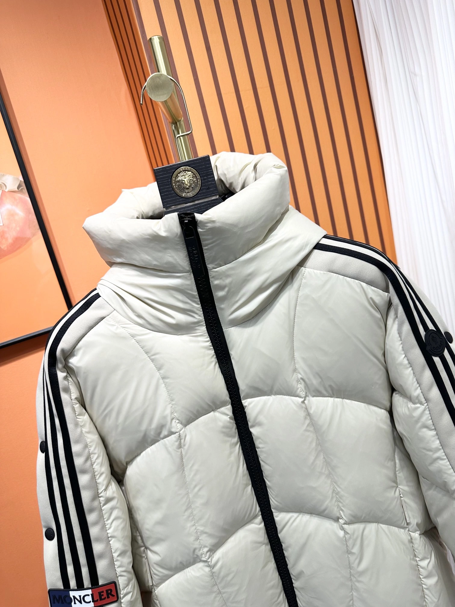 Moncler Down Jackets Efficient 145437
