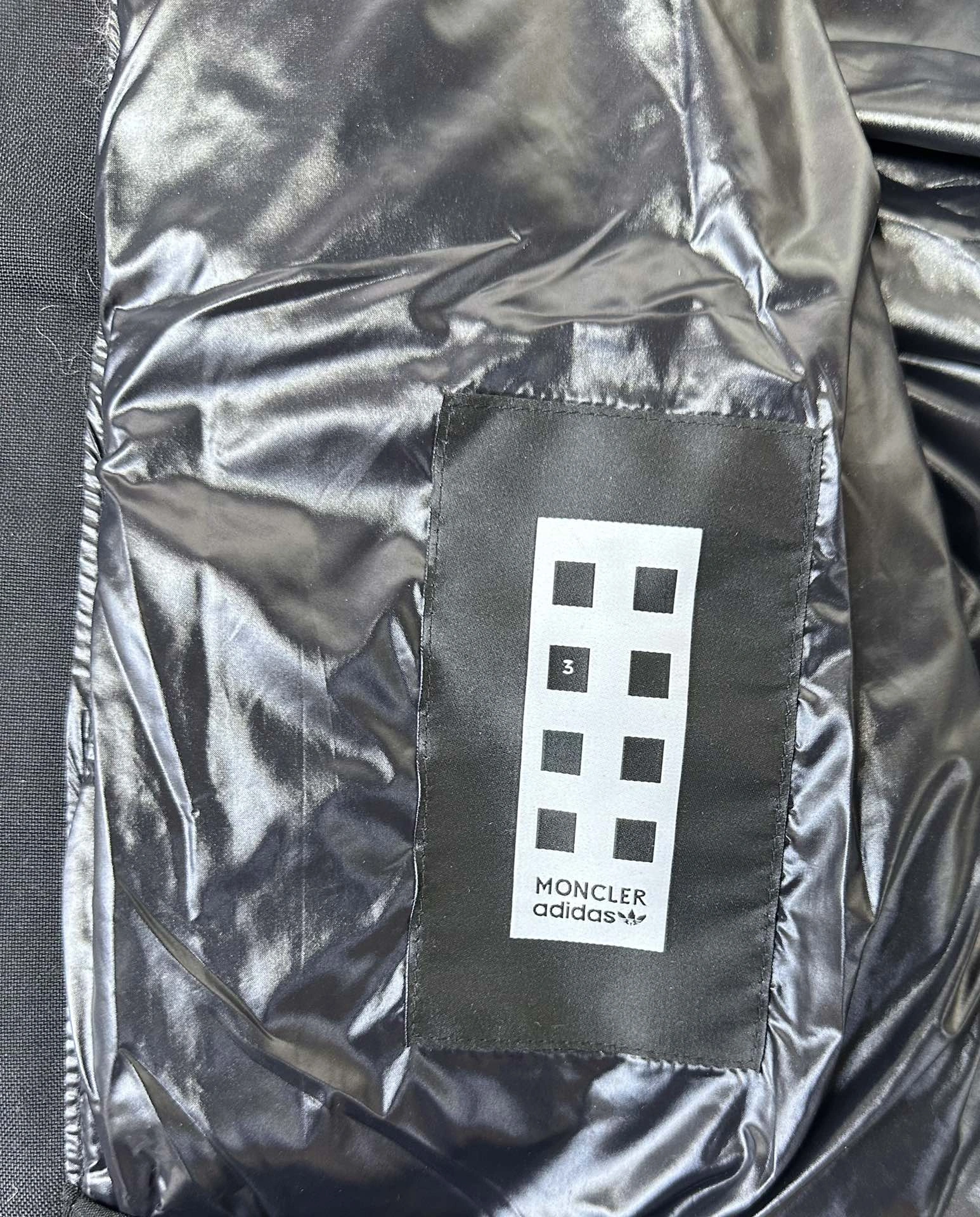 Moncler Down Jackets Efficient 145437