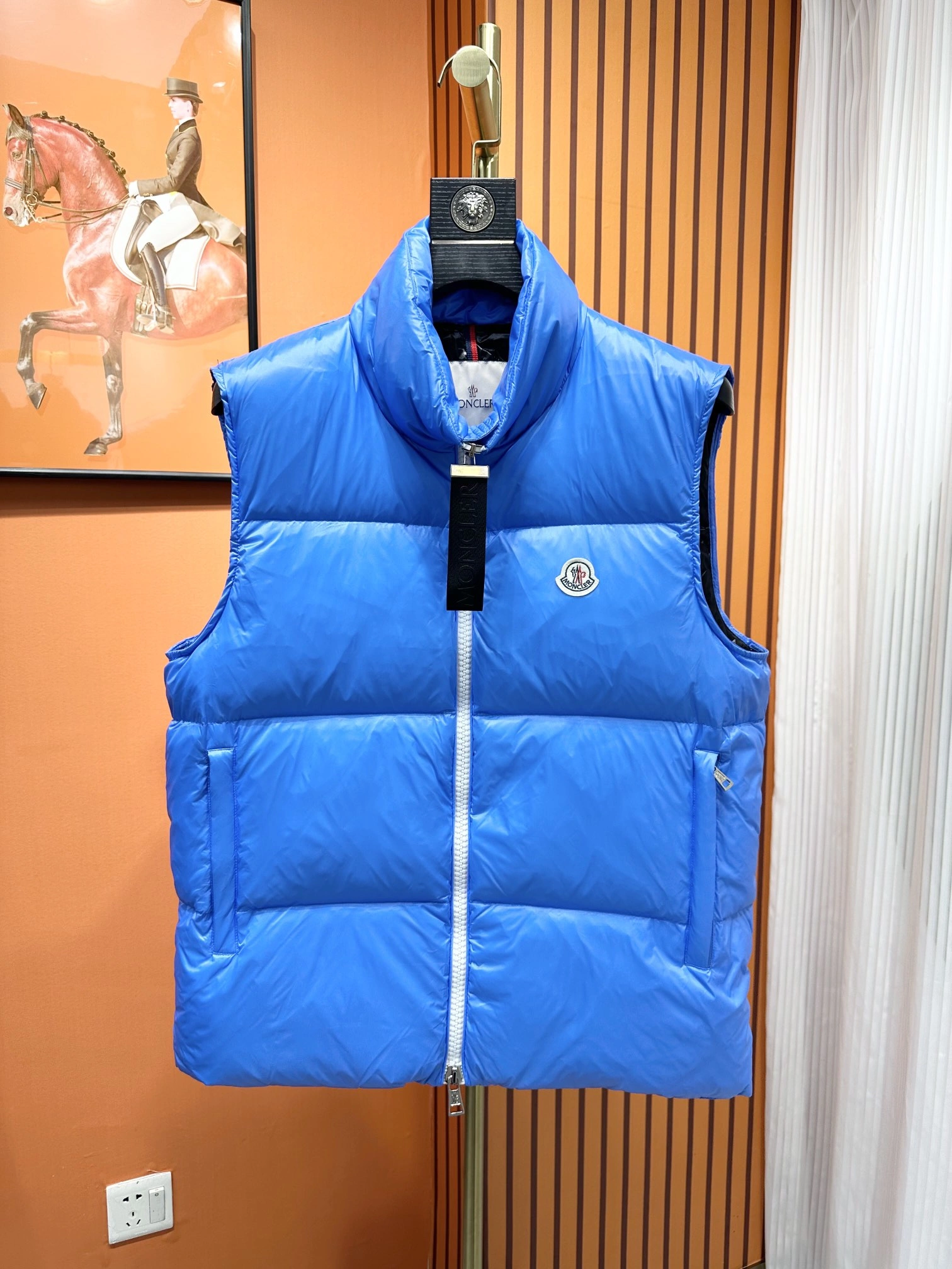 Moncler Down Jackets Popular 145439